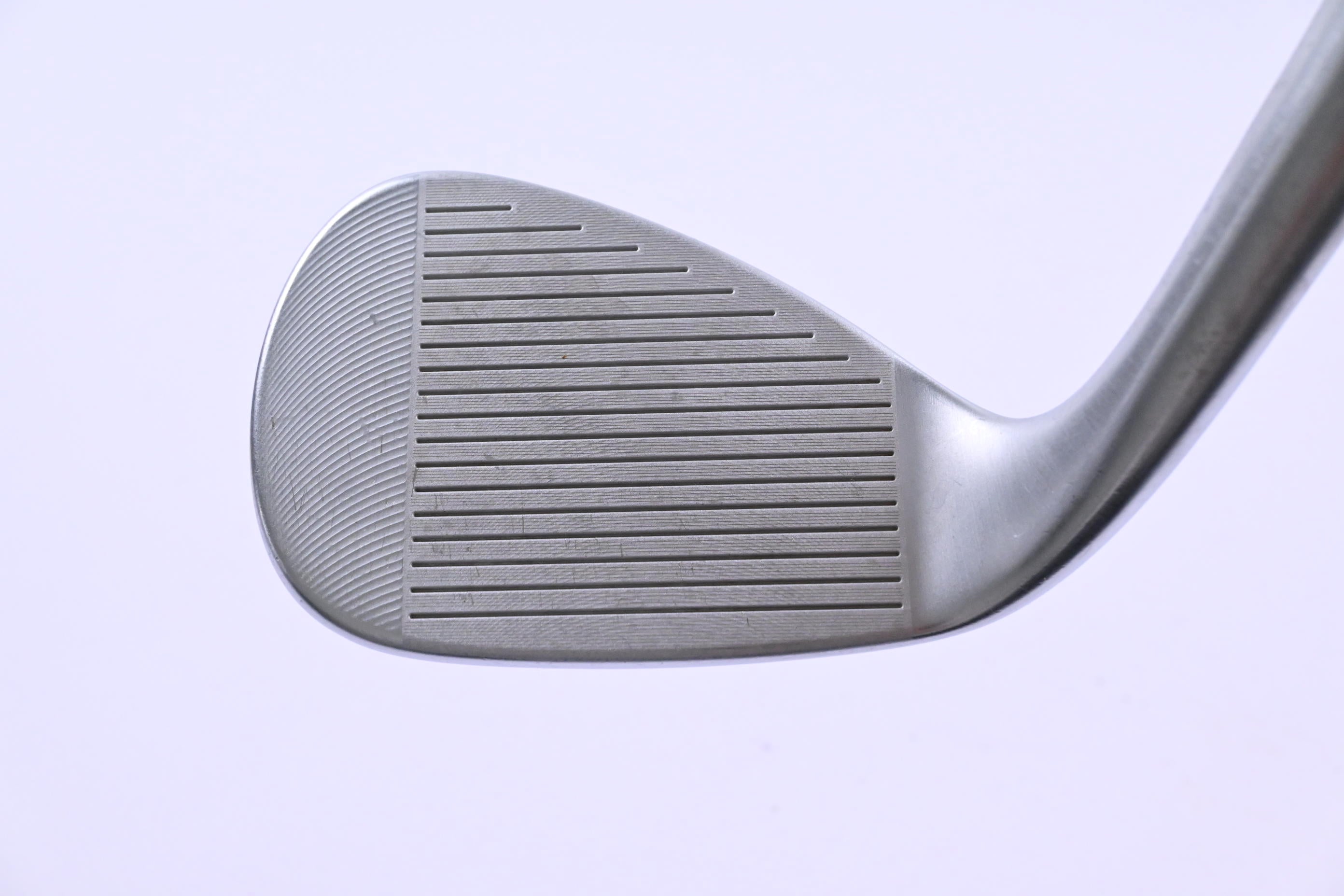 Cleveland CBX Zipcore Pitching Wedge / 46 Degree / Wedge Flex Dynamic Gold Shaft