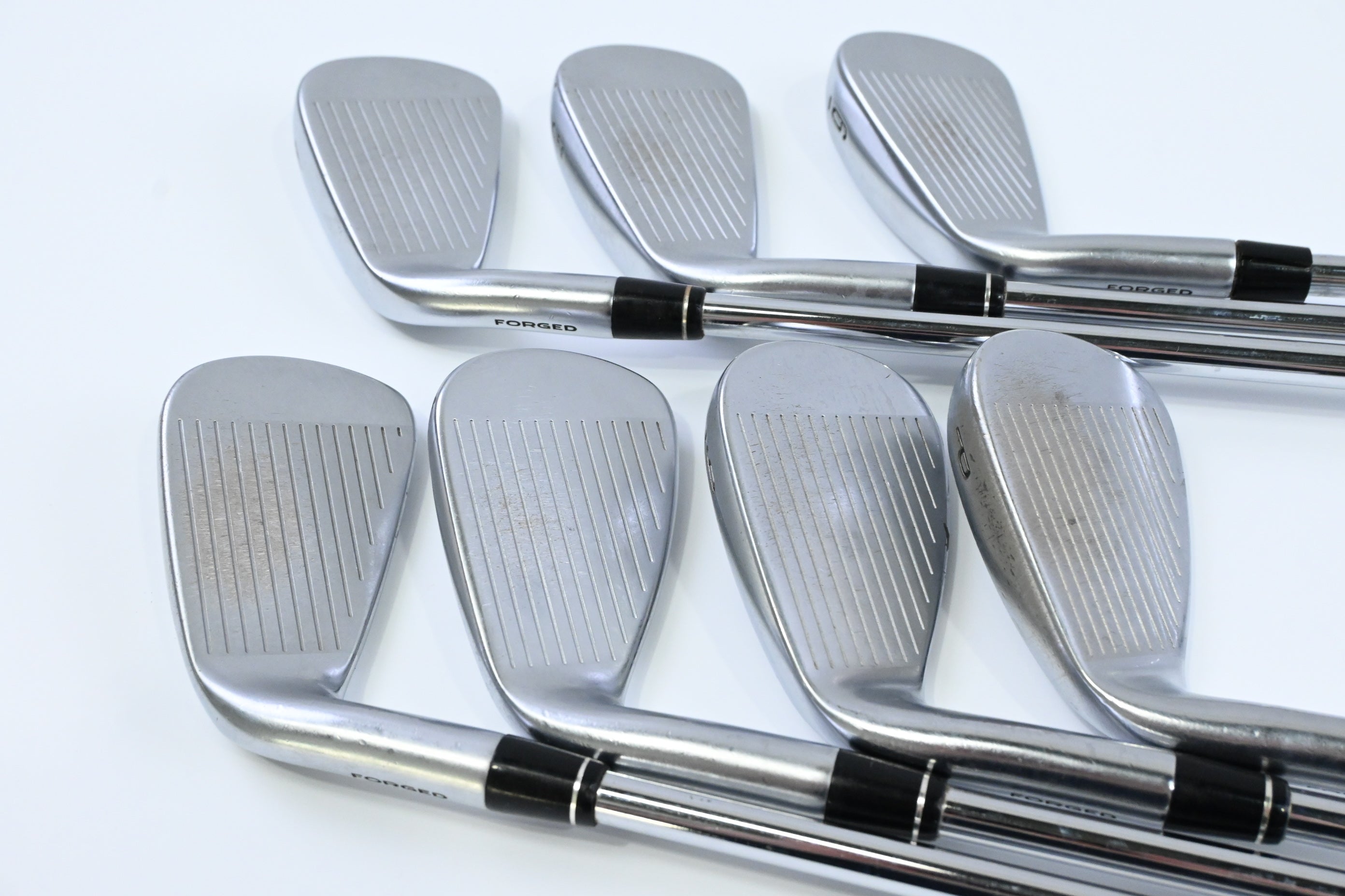 Callaway Apex 21 Irons / 4-PW / Regular Flex Elevate 95 Shafts