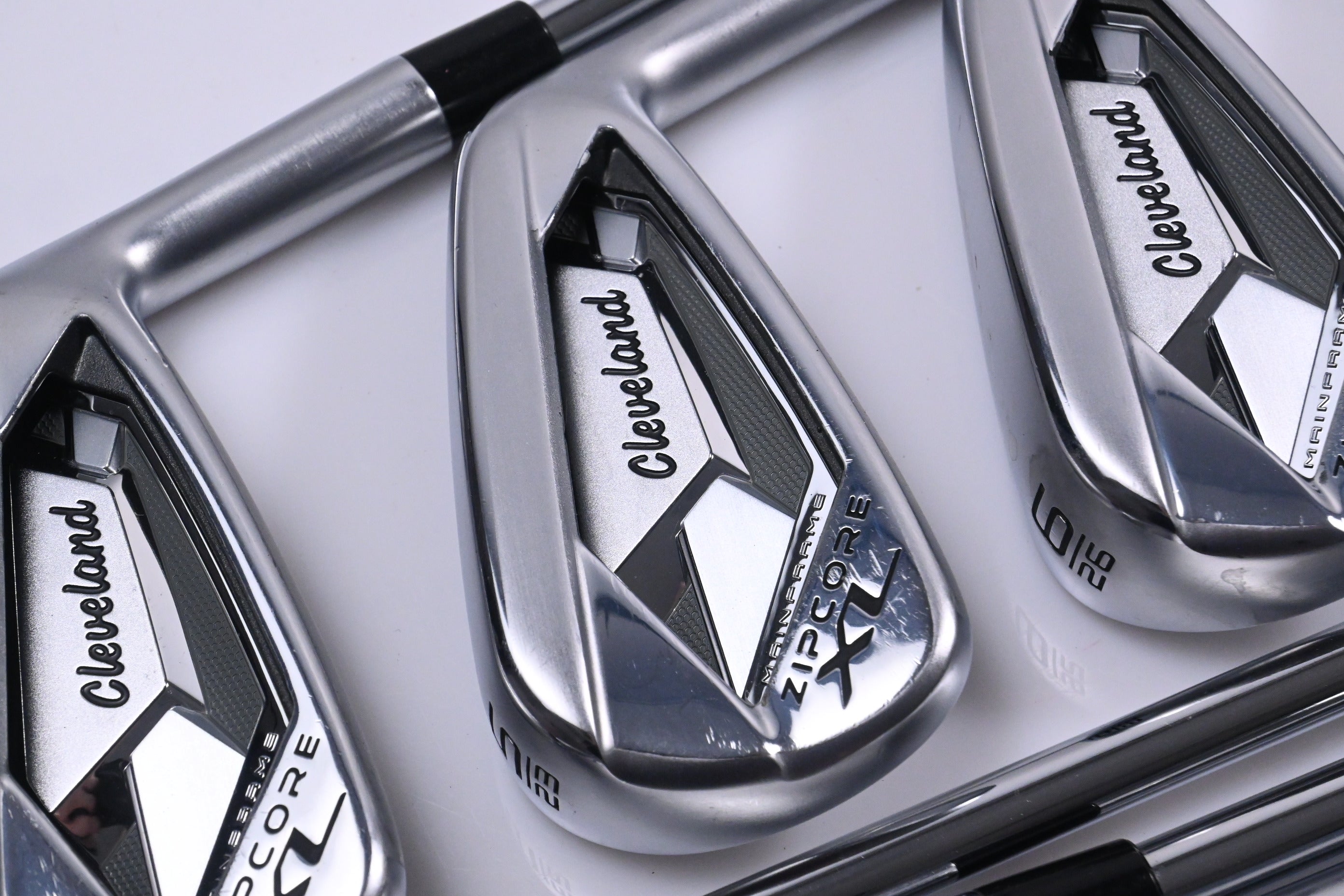 Cleveland Zipcore XL Irons / 4-PW+GW+SW / Regular Flex KBS Tour Lite Shafts