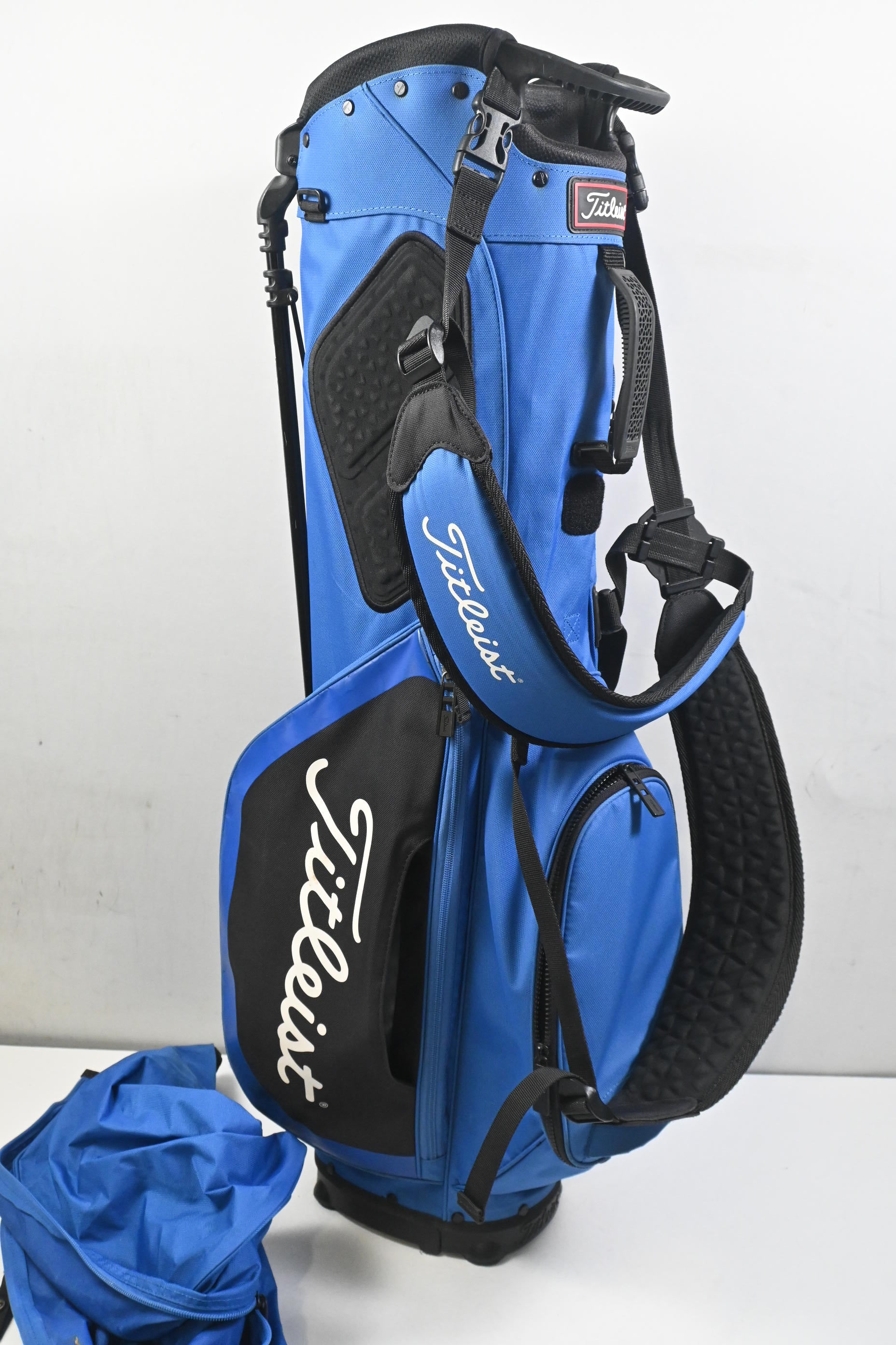 Titleist Players 14 Stand Bag / 4-Way Divider / Blue, Black