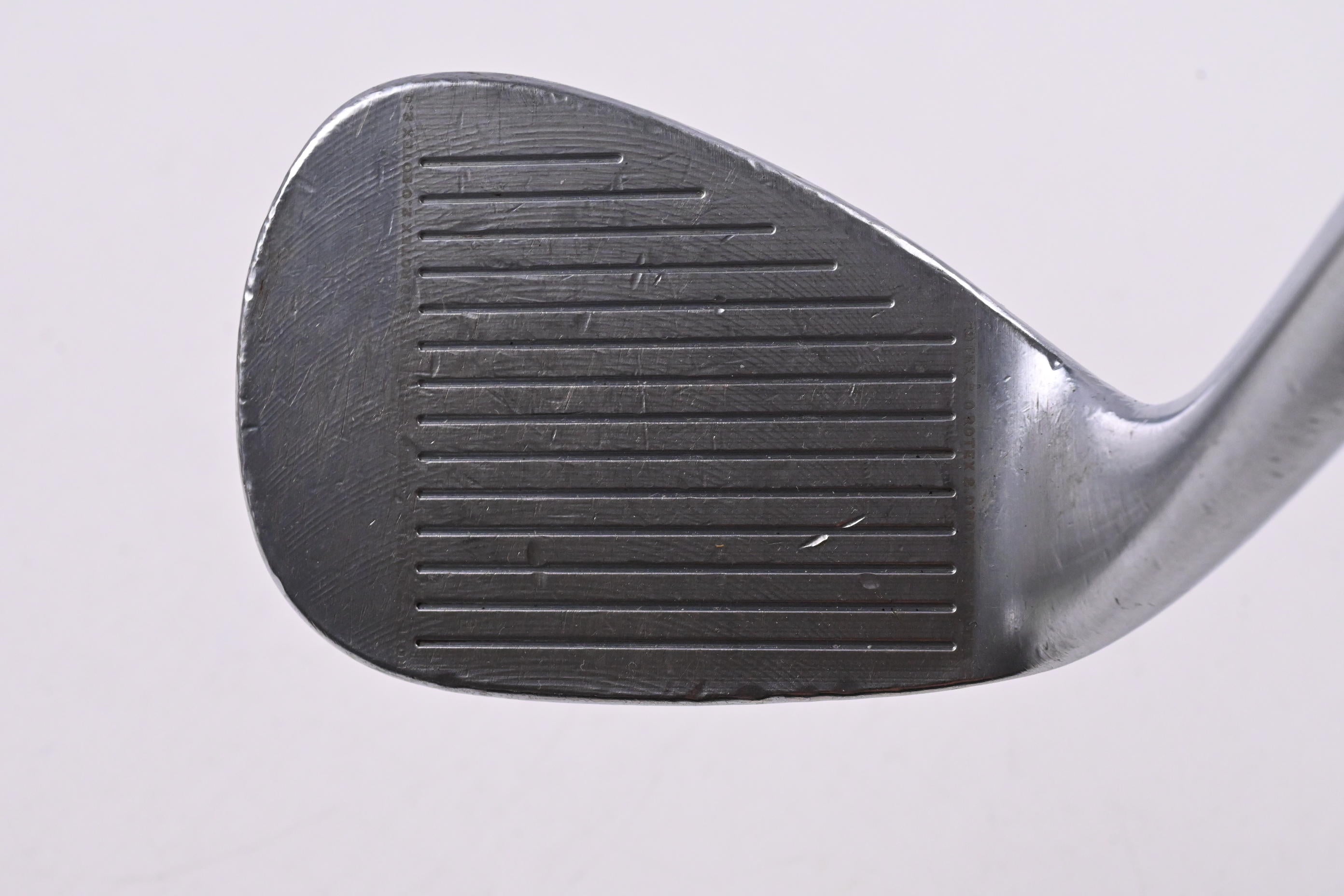 Cleveland 588 RTX 2.0 Sand Wedge / 54 Degree / Wedge Flex Dynamic Gold Shaft