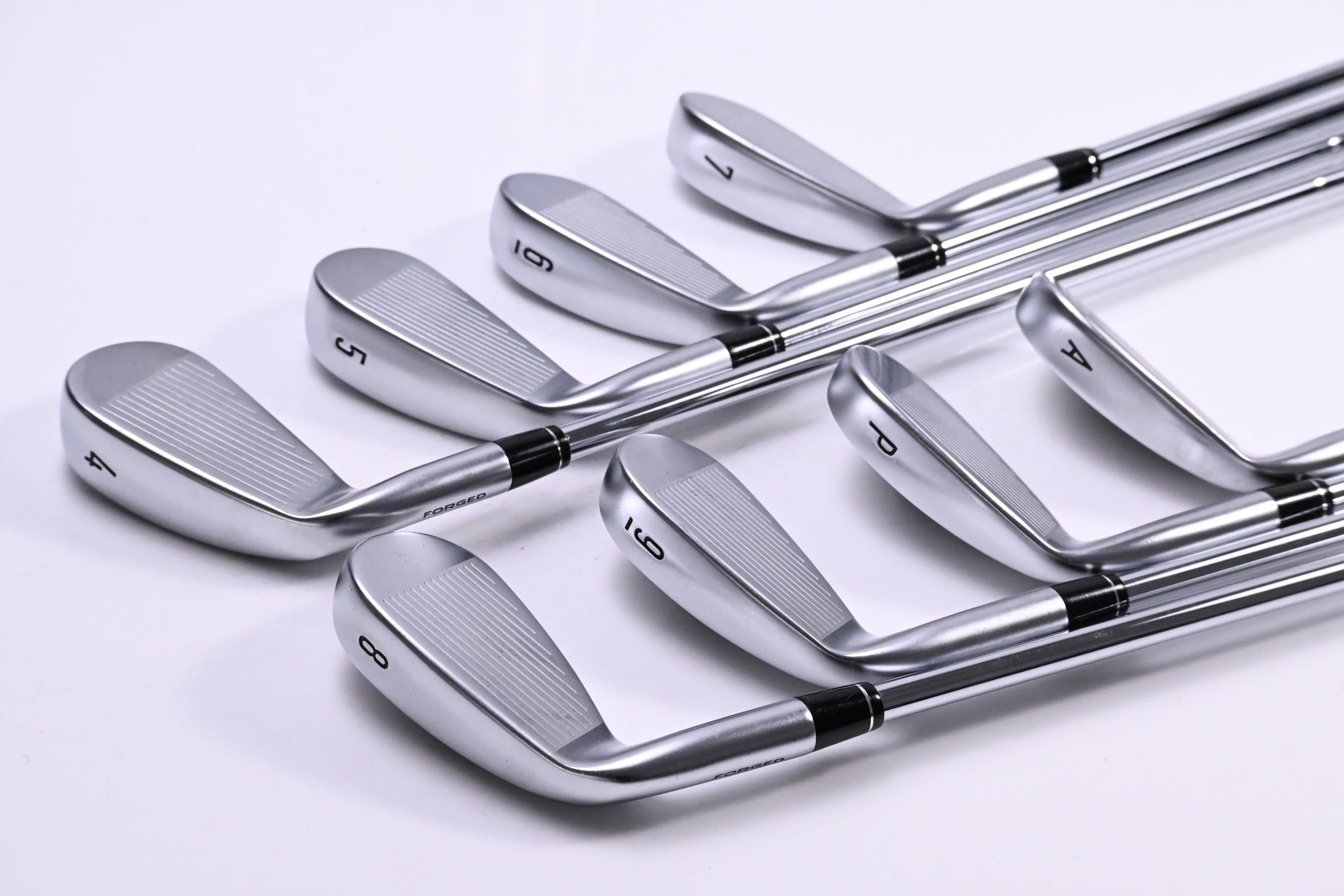 Callaway Apex DCB Irons / 4-PW+GW / Stiff Flex Elevate ETS 95 Shafts
