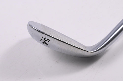 Cleveland 588 RTX 2.0 Sand Wedge / 54 Degree / Wedge Flex Dynamic Gold Shaft