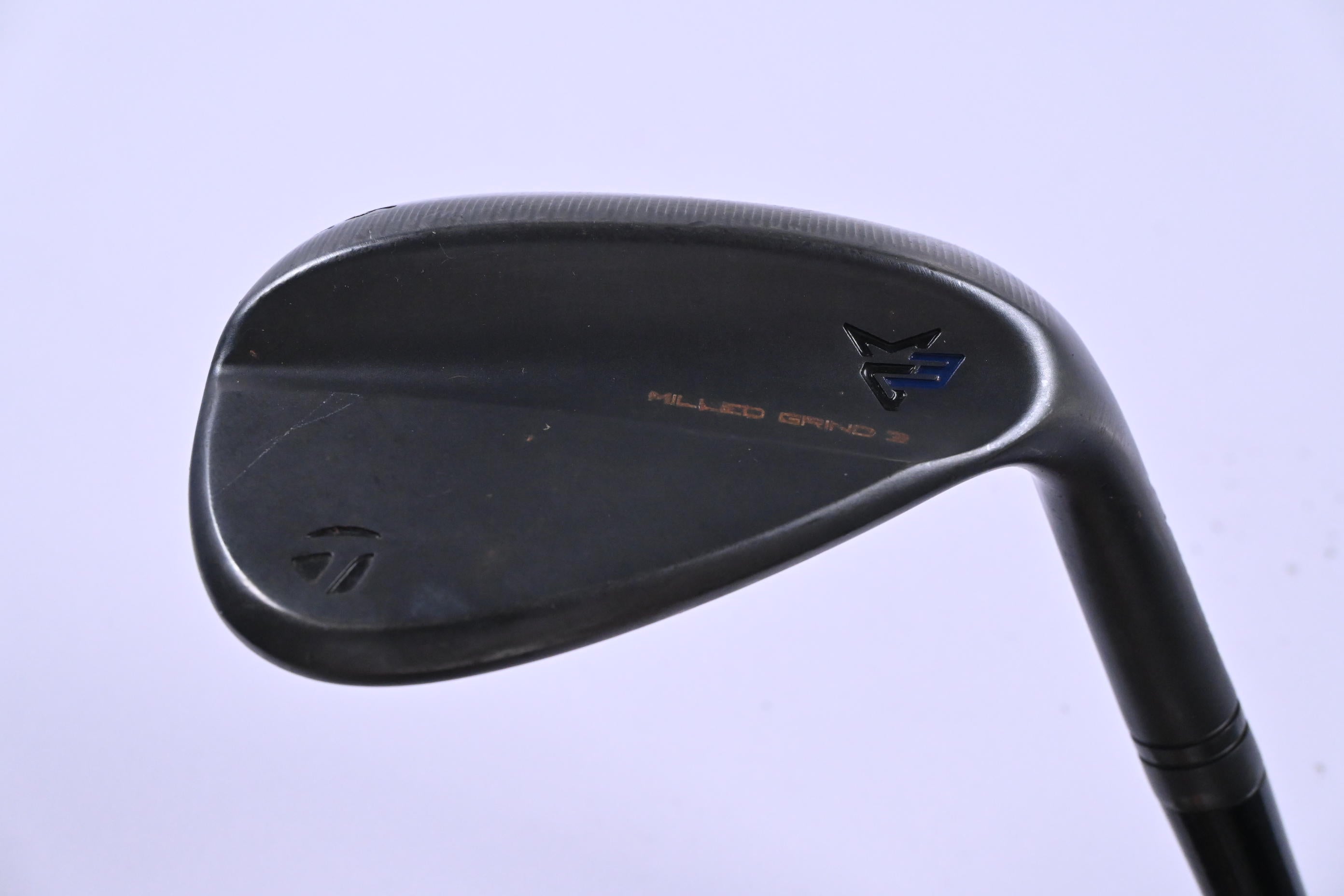 Taylormade Milled Grind 3 Black Sand Wedge / 56 Degree / Regular Flex Elevate 95