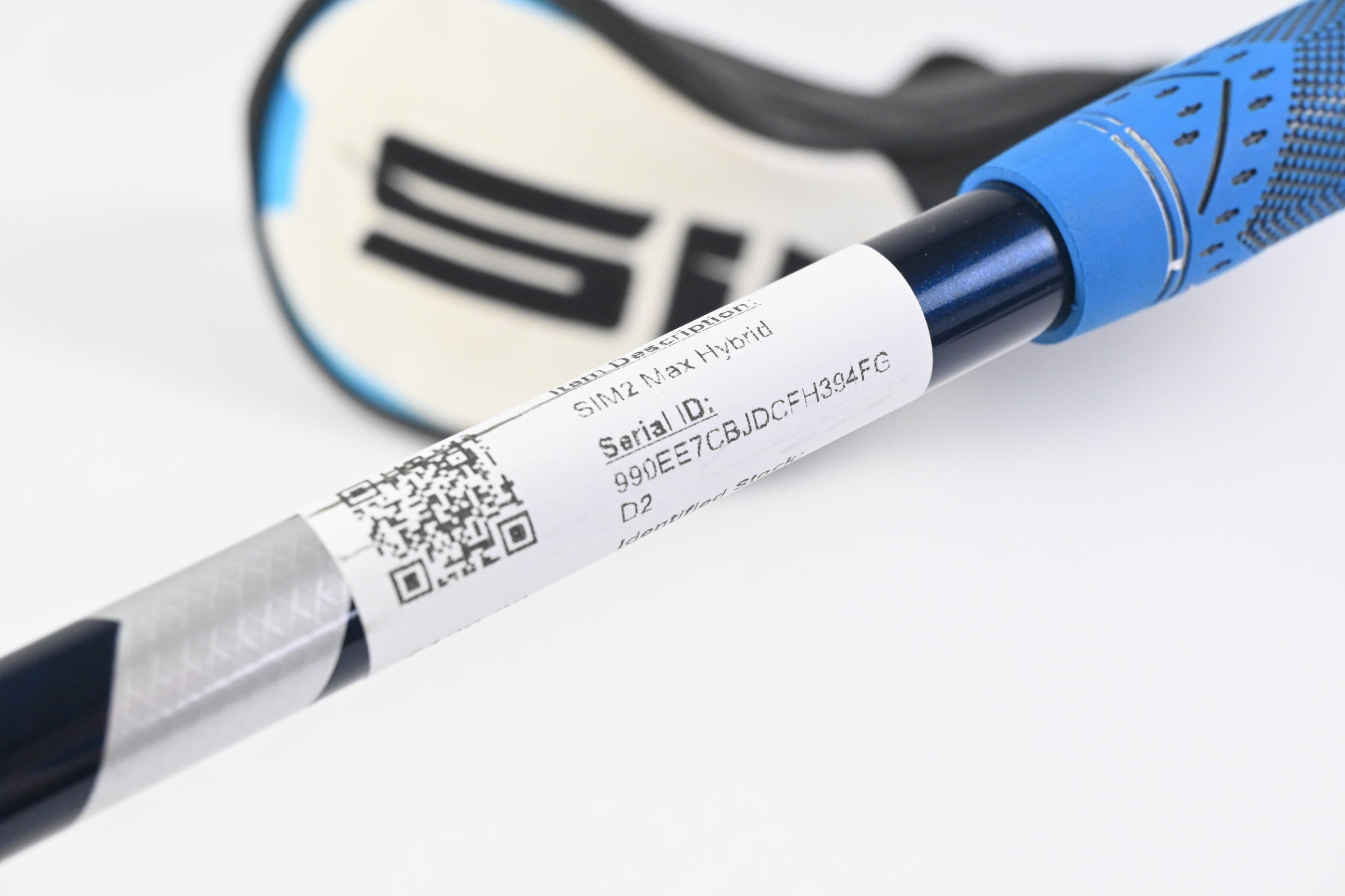 Taylormade SIM2 Max #4 Hybrid / 22 Degree / Stiff Flex Ventus Blue 7 Shaft