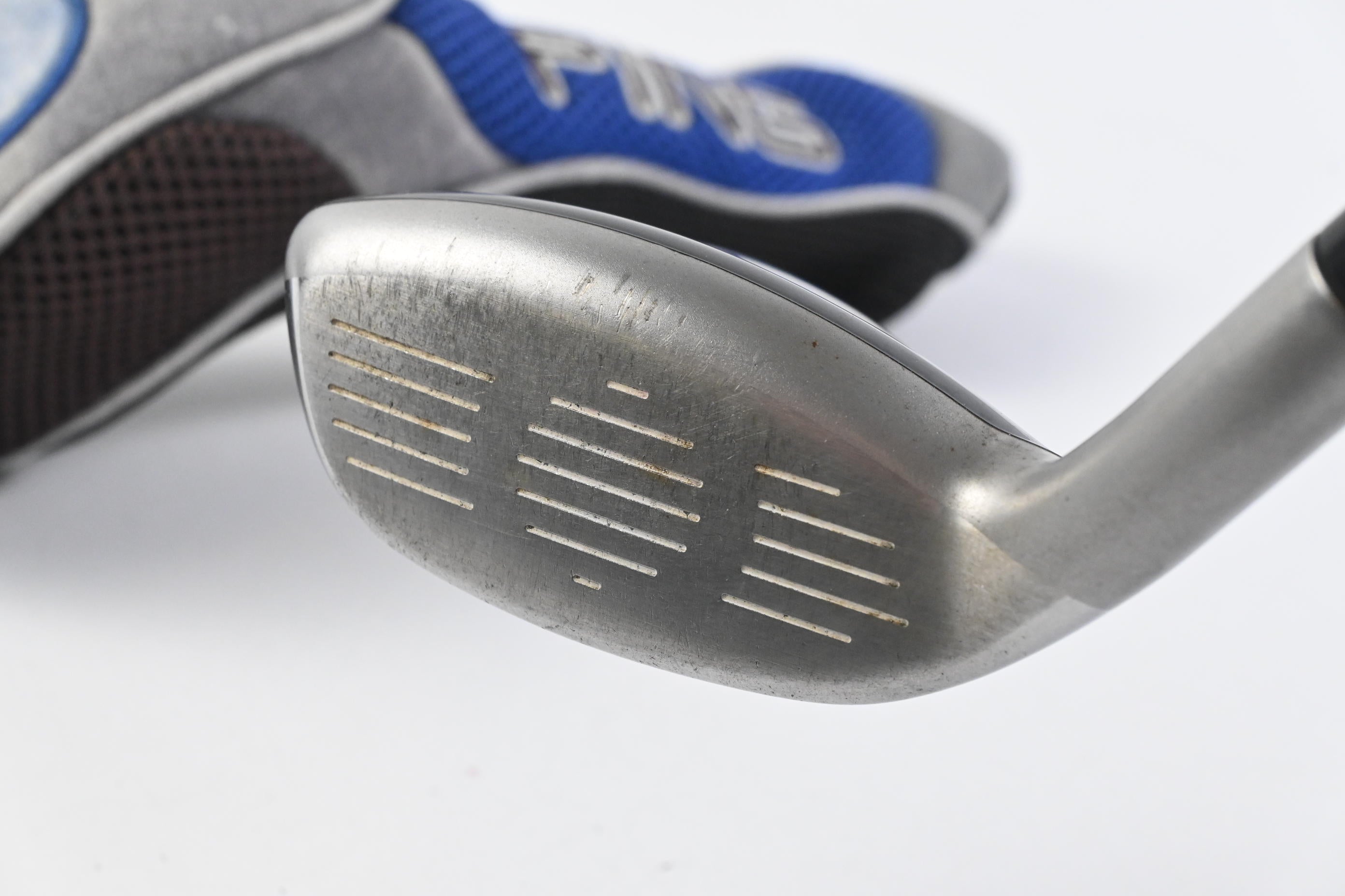 Ping G5 #3 Hybrid / 19 Degree / Regular Flex Aldila NV 85 Shaft