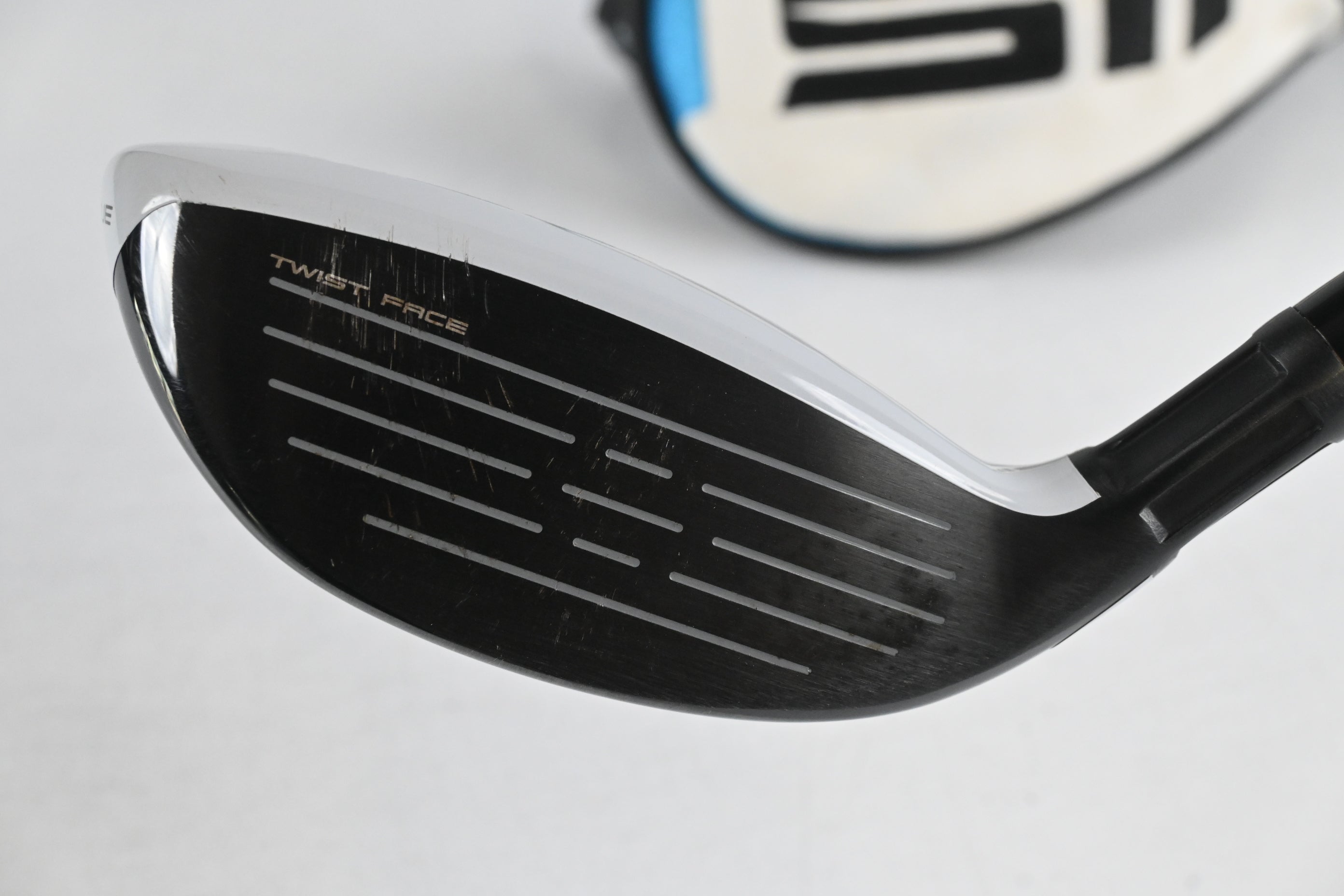 Taylormade SIM2 Max #3 Hybrid / 19 Degree / Regular Flex Ventus Blue 6 Shaft