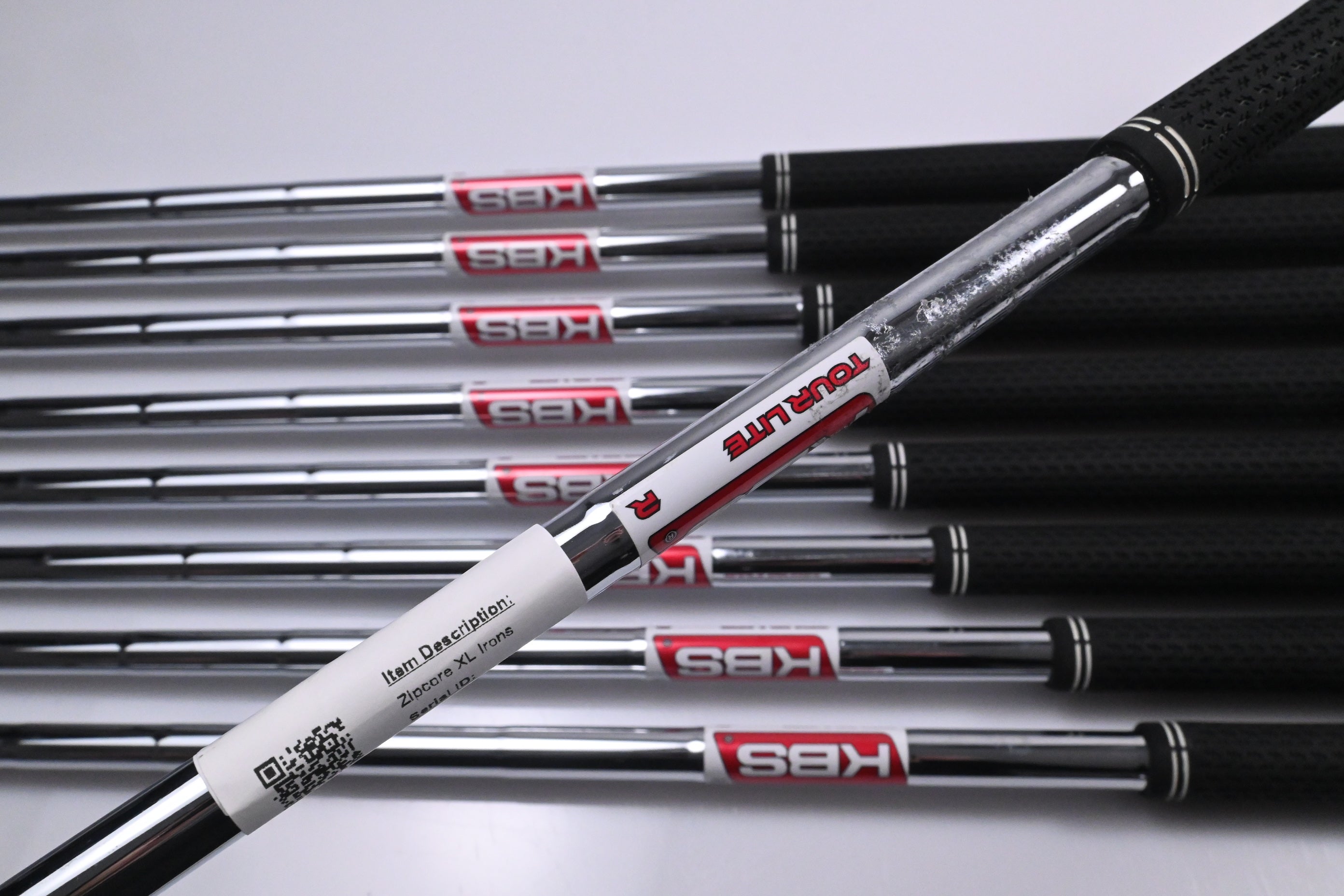 Cleveland Zipcore XL Irons / 4-PW+GW+SW / Regular Flex KBS Tour Lite Shafts