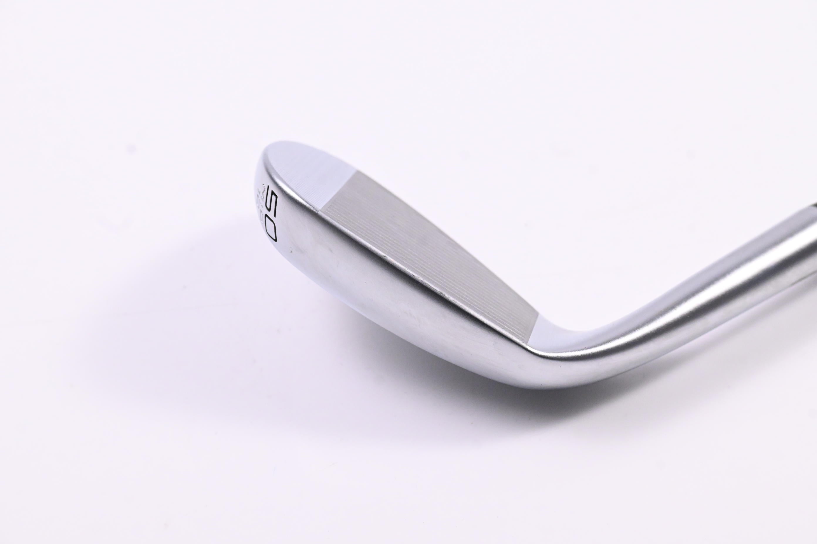 Cleveland RTZ Gap Wedge / 50 Degree / Wedge Flex Dynamic Gold Spinner Shaft