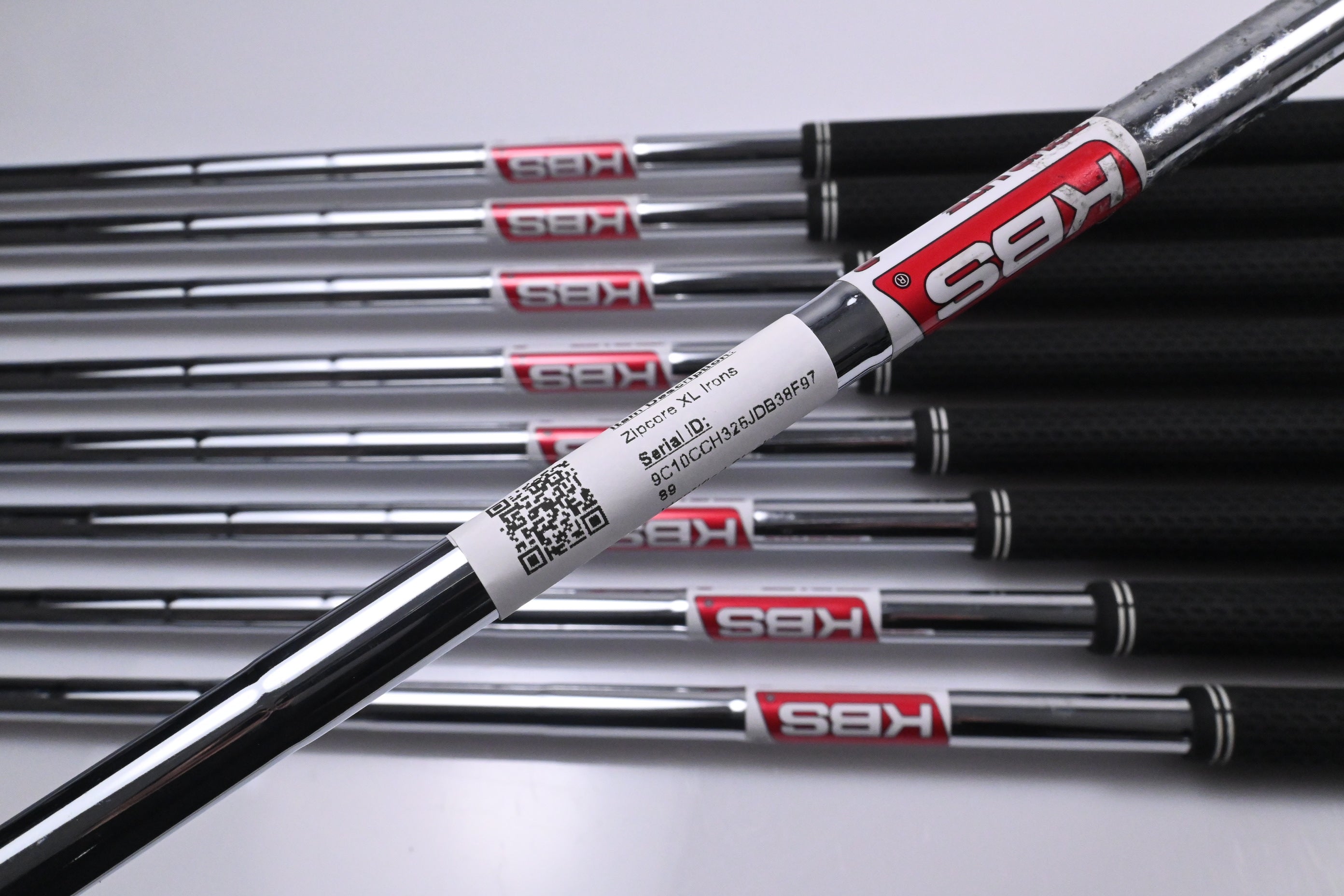 Cleveland Zipcore XL Irons / 4-PW+GW+SW / Regular Flex KBS Tour Lite Shafts