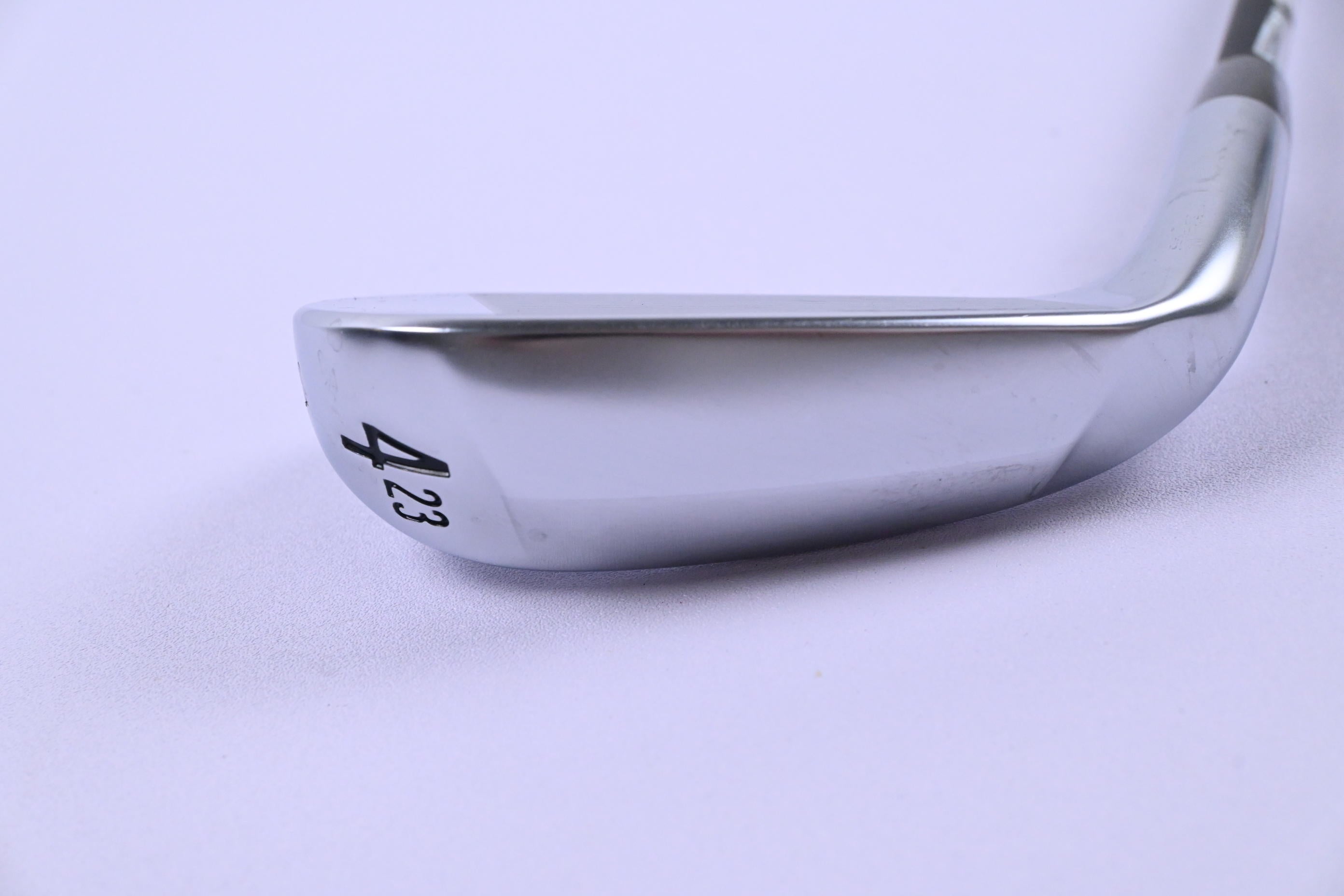 Srixon ZXiU Utility #4 Iron / 23 Degree / Regular Flex MMT UT 80 Shaft
