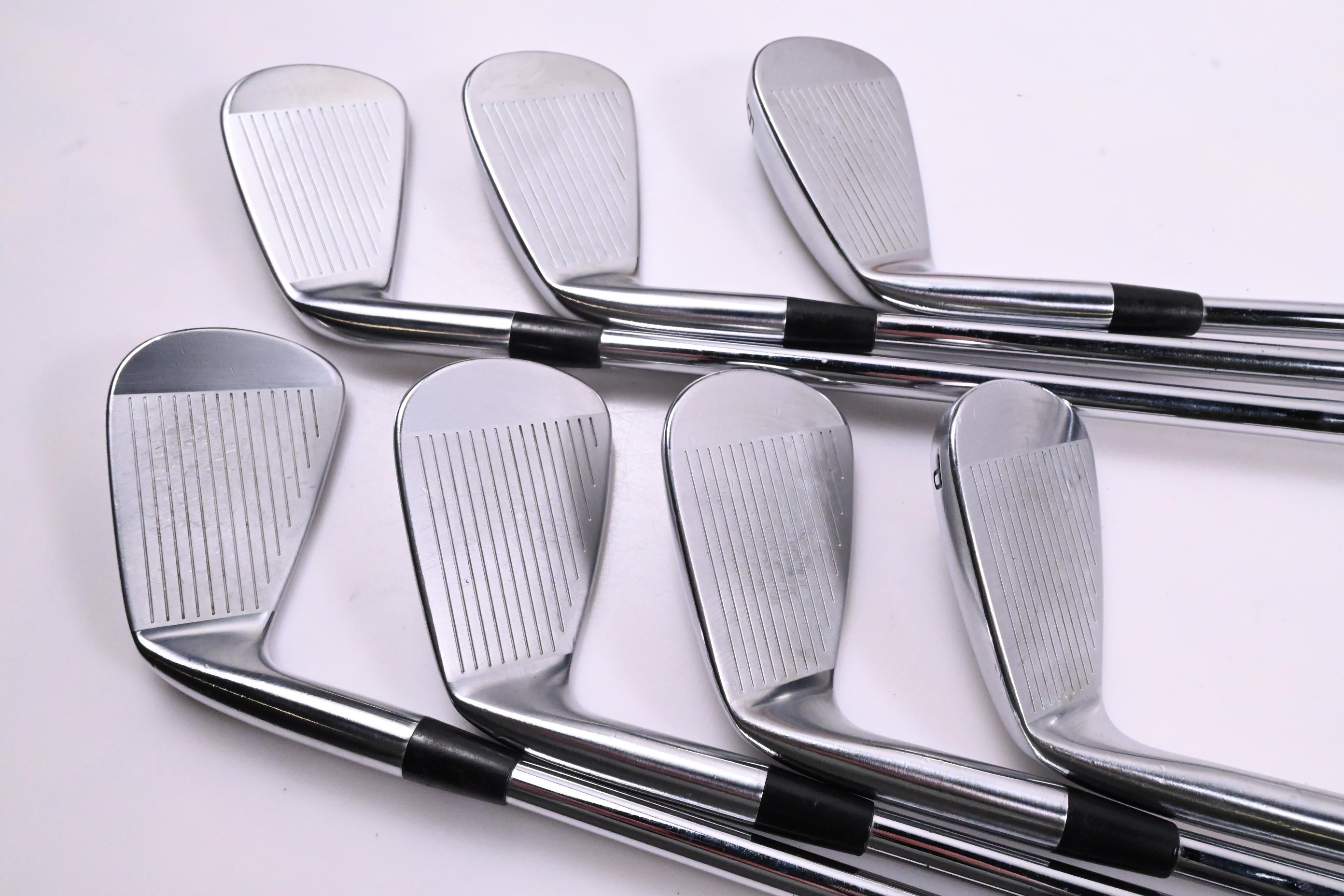 Cobra King CB/MB Irons / 4-PW / Stiff Flex KBS $-Taper 120 Shafts
