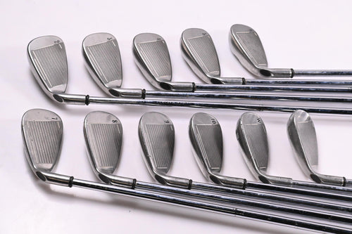 Callaway Big Bertha 2002 Irons / 2-PW+GW+SW / UniFlex Callaway Shafts