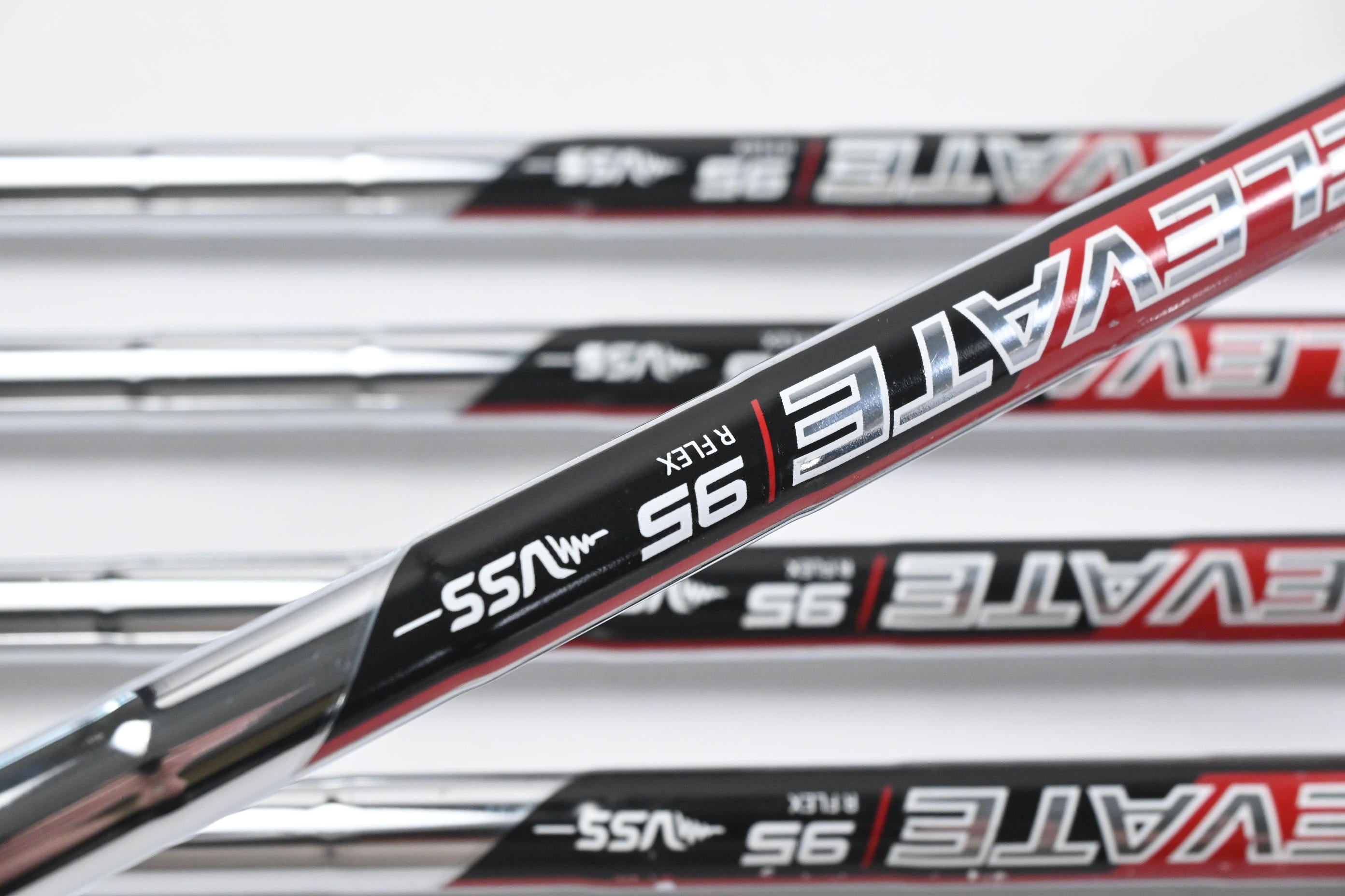 Callaway Rogue Irons / 6-PW / Regular Flex Elevate 95 Shafts