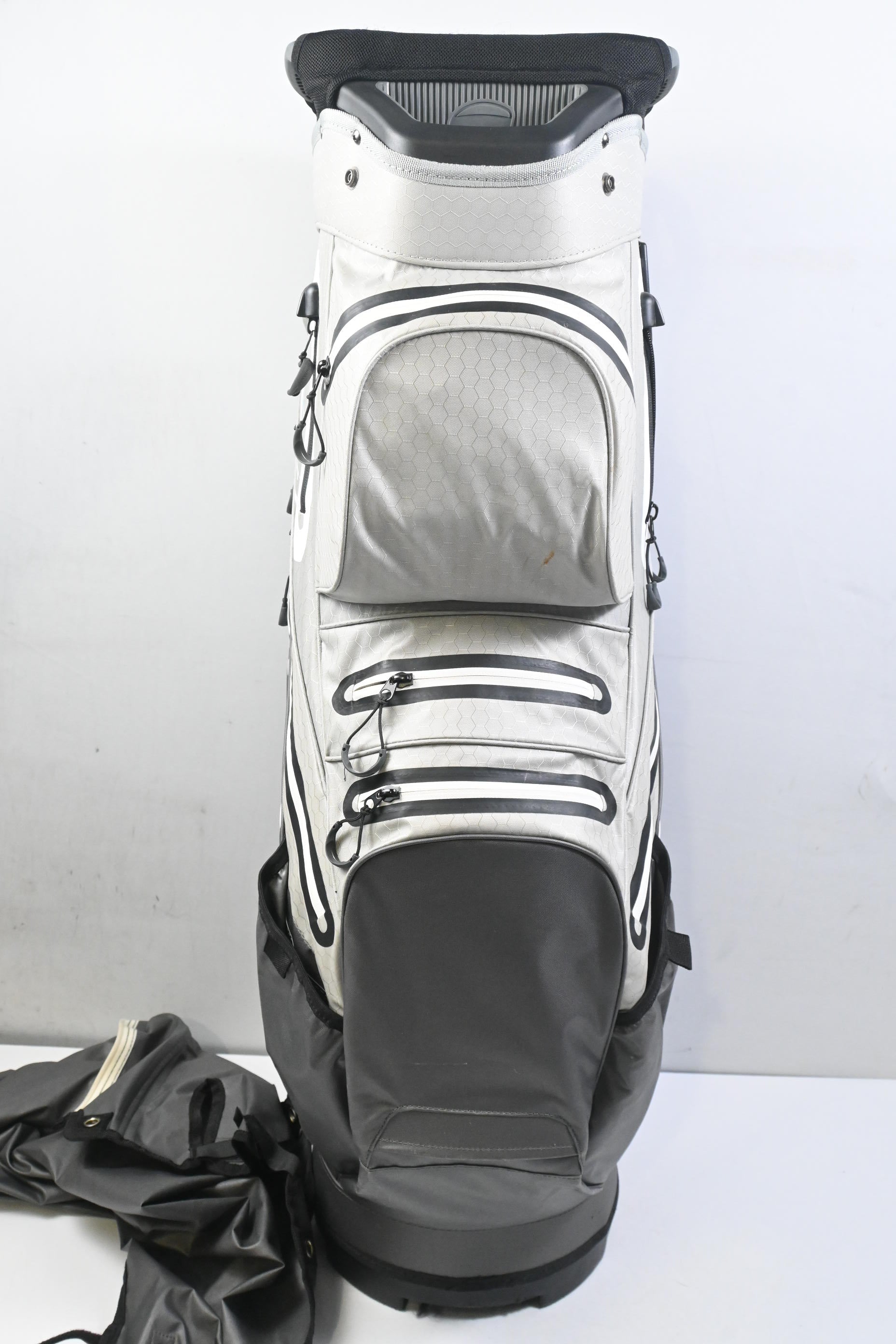 Taylormade Storm Dry Cart Bag / 14-Way Divider / Grey, White & Black
