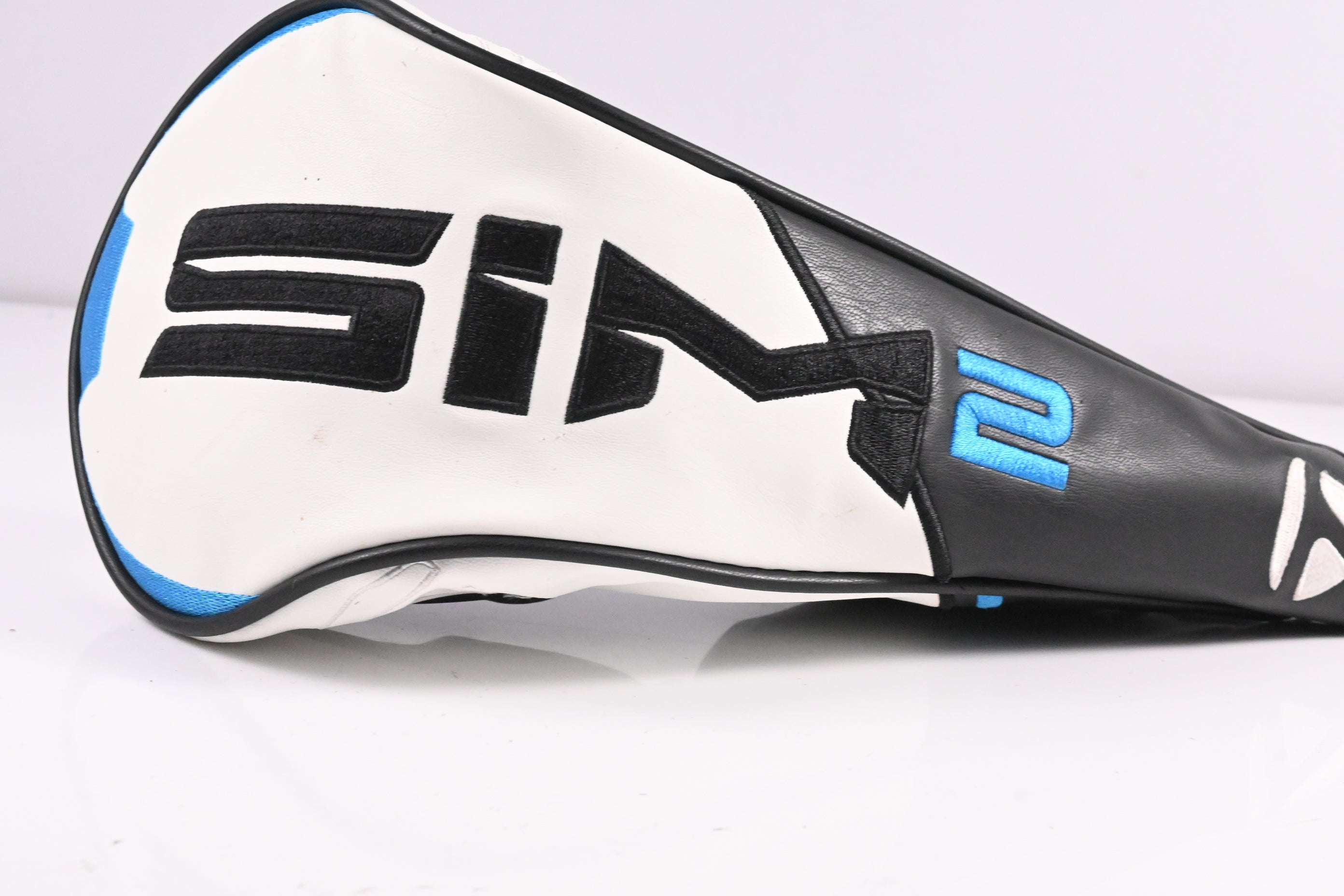 Left Hand Taylormade SIM2 Driver / 9 Degree / Stiff Flex Proforce V2 7 Shaft