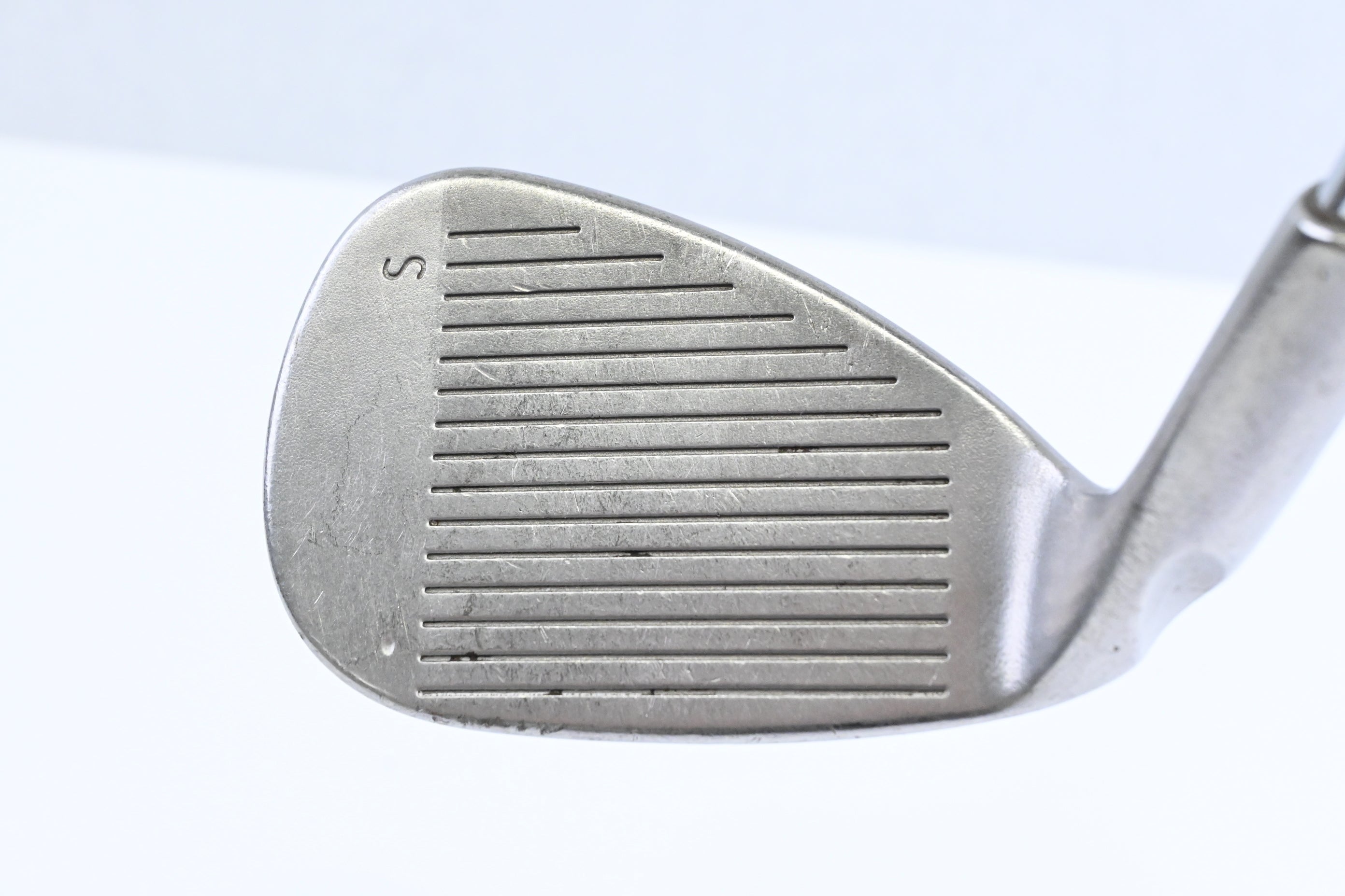 Ping i10 Sand Wedge / 54 Degree / White Dot / Regular Flex Ping AWT Shaft