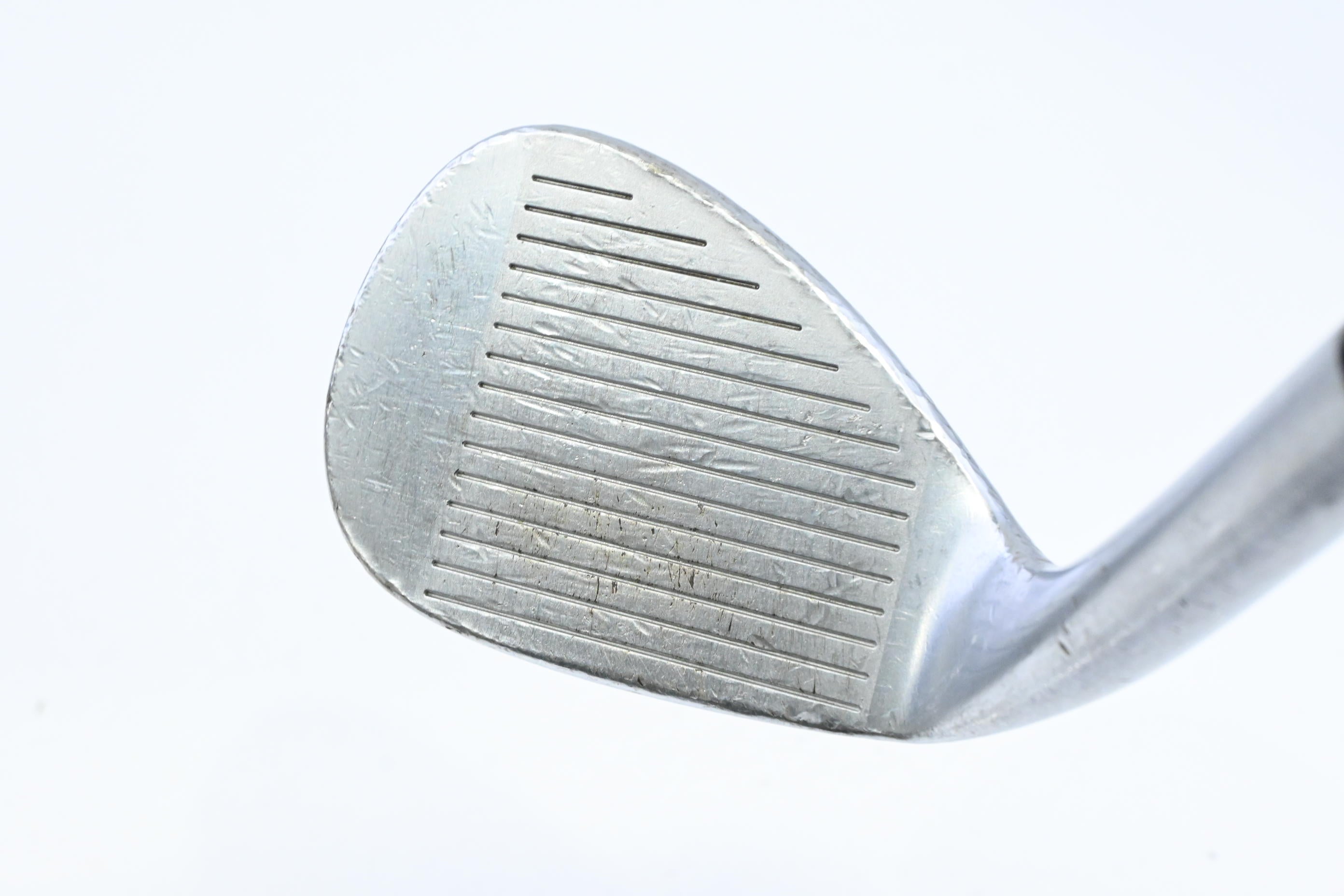 Nike VR V-Rev Sand Wedge / 56 Degree / Stiff Flex Dynamic Gold S200