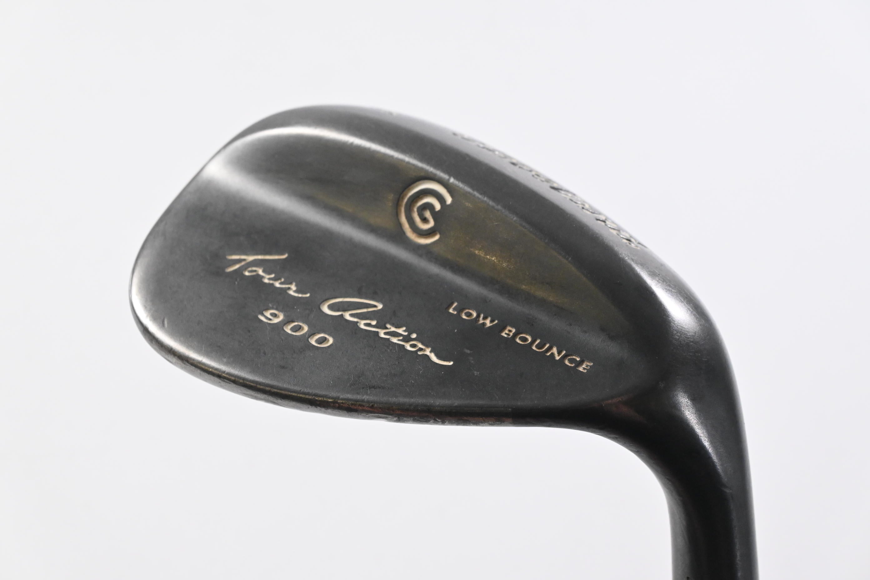 Cleveland Tour Action 900 Sand Wedge / 54 Degree / Stiff Flex Dynamic Gold Shaft