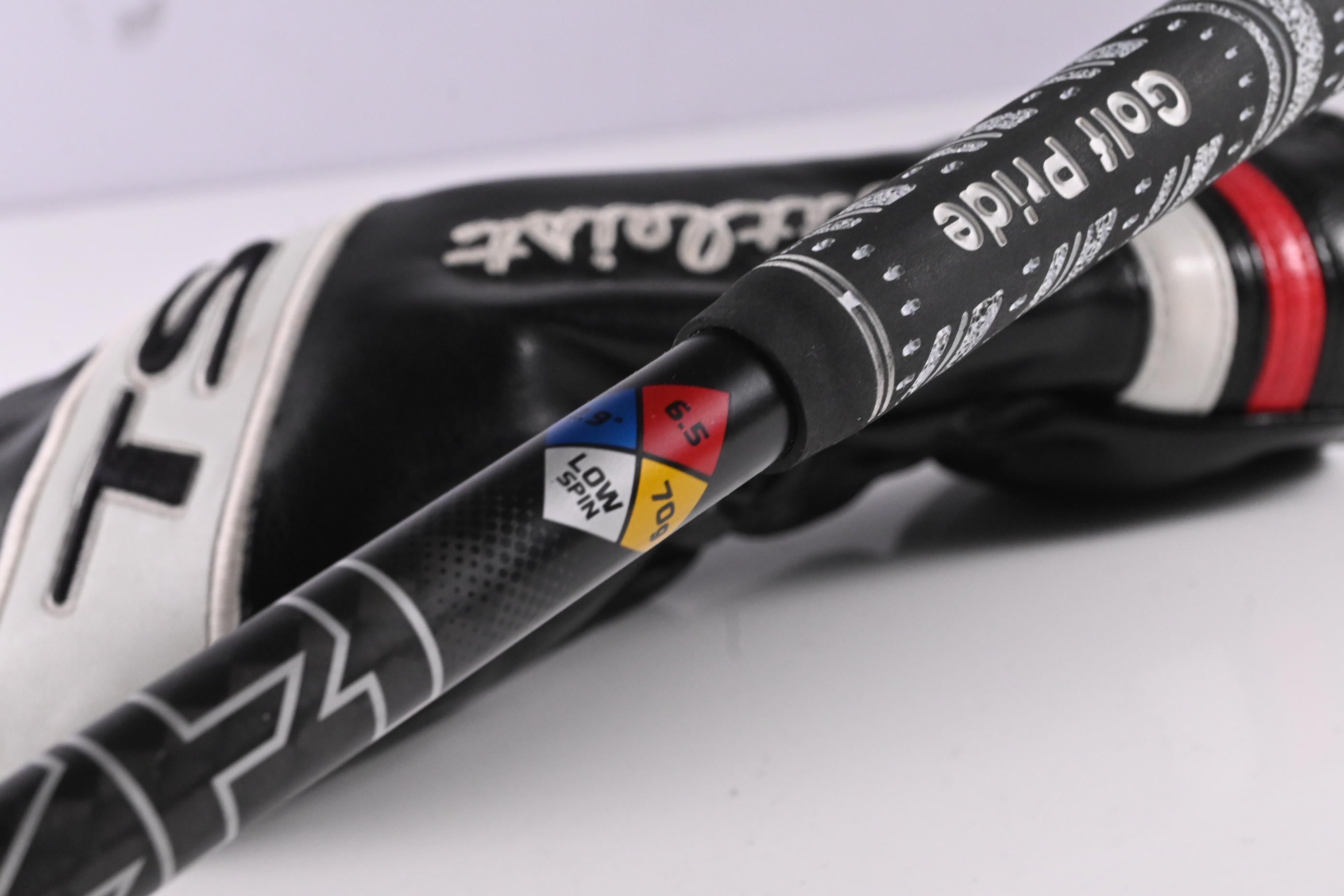 Titleist TS2 #5 Wood / 18 Degree / X-Flex HZRDUS Gen5 Black 70 Shaft