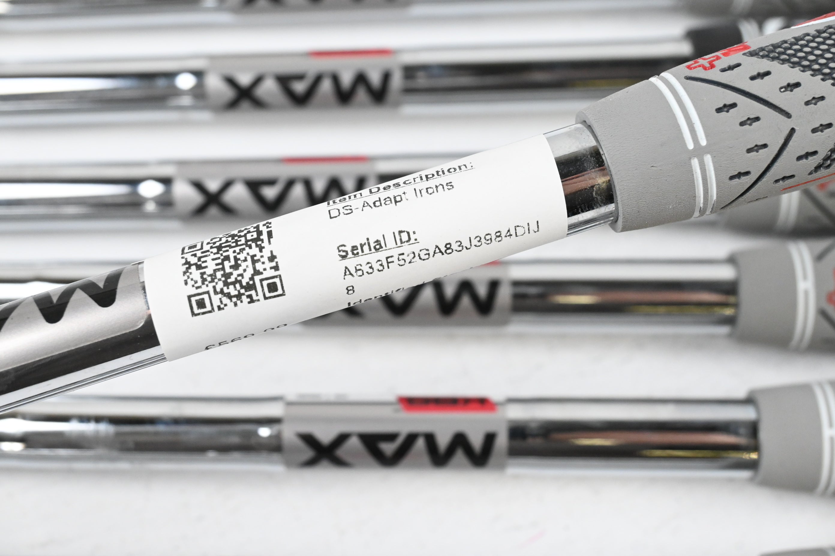 Cobra DS-Adapt Irons / 5-PW+GW+SW / Regular Flex KBS MAX 85 Steel Shafts