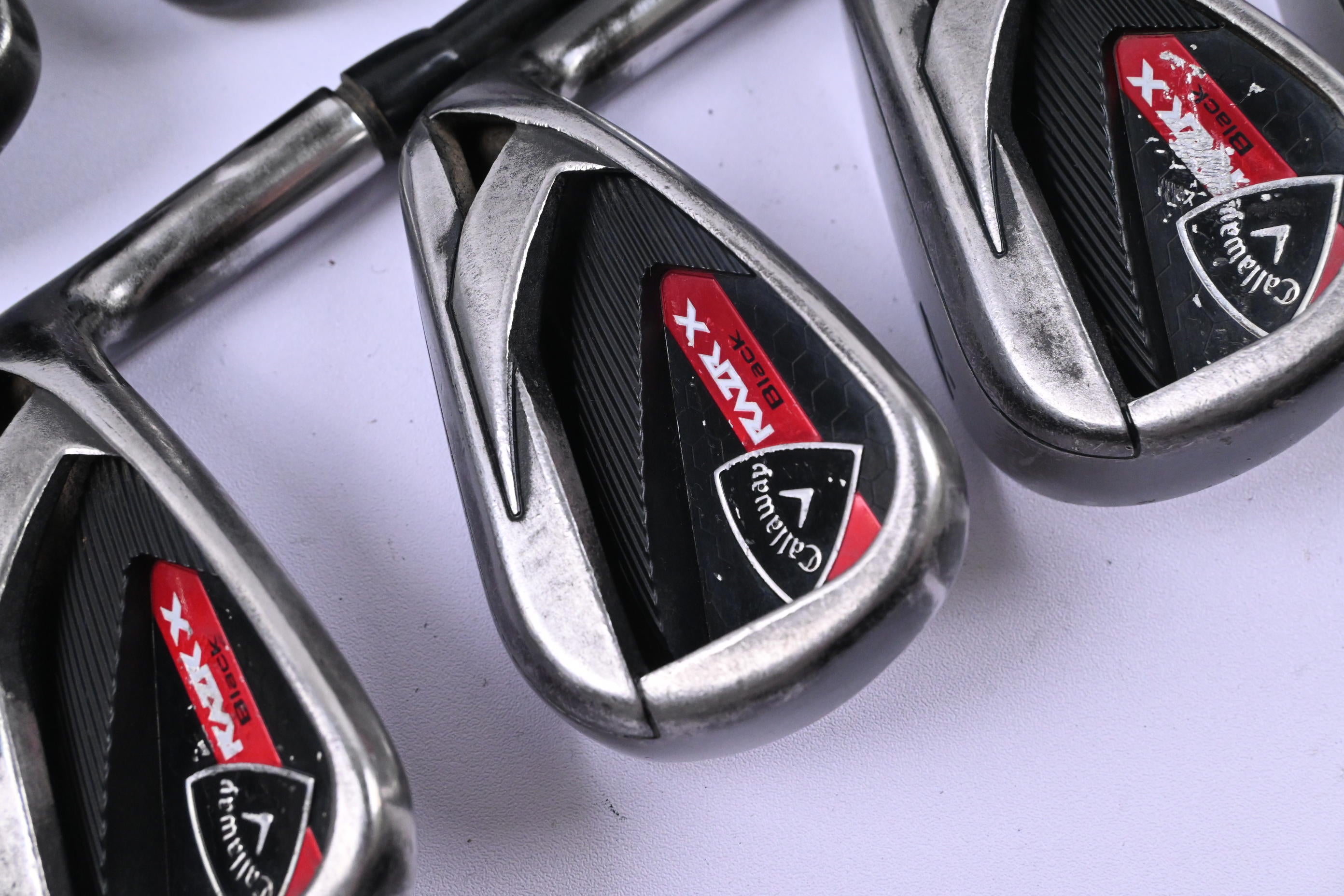 Callaway RAZR X Black Irons / 5-PW+GW+SW / Regular Flex Callaway 75 Shafts