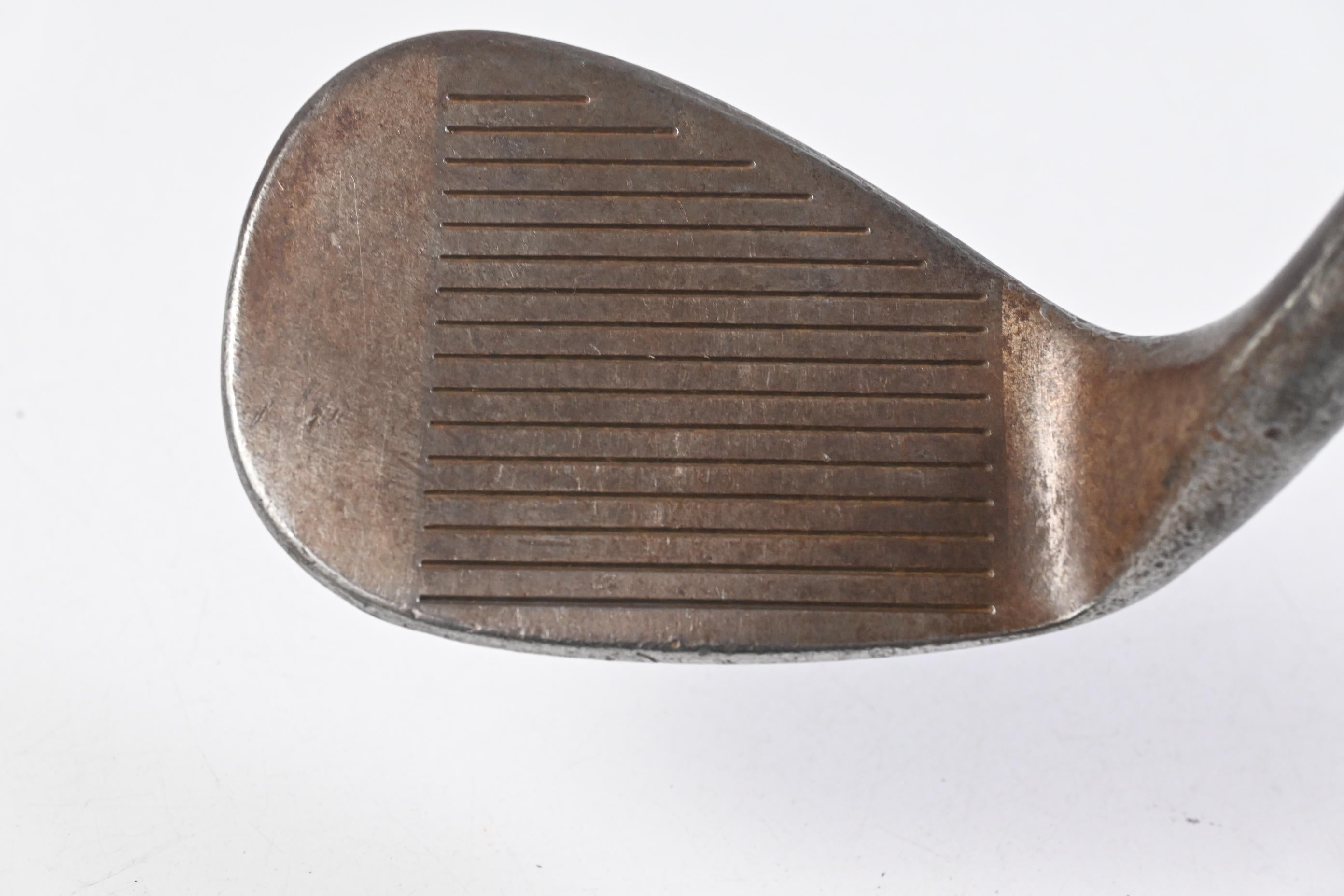 Cleveland Reg 588 RTG Gap Wedge / 53 Degree / Stiff Flex Dynamic Gold Shaft
