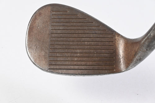 Cleveland Reg 588 RTG Gap Wedge / 53 Degree / Stiff Flex Dynamic Gold Shaft