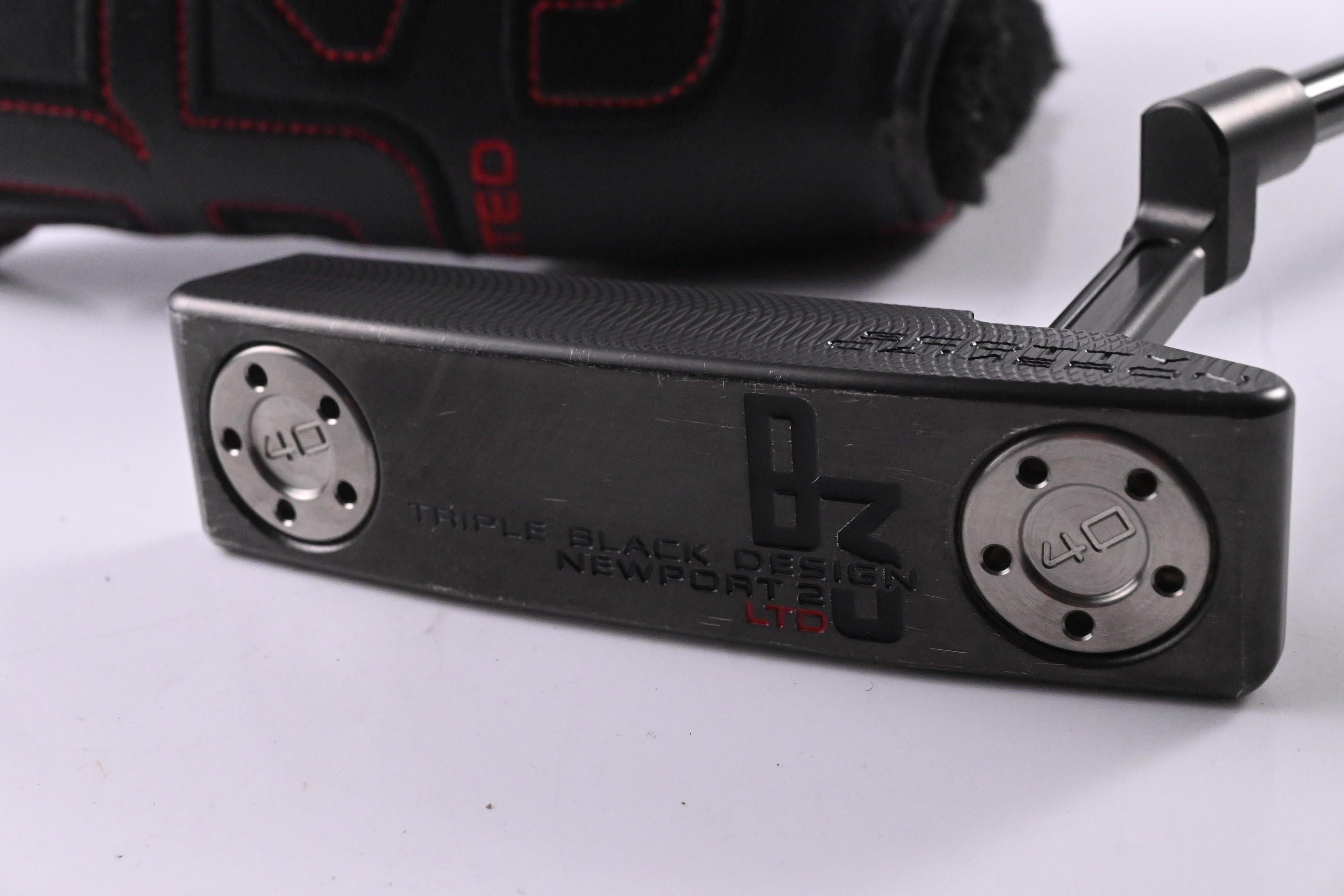 Scotty Cameron B3 Triple Black Design LTD Newport 2 Putter / 33 Inch