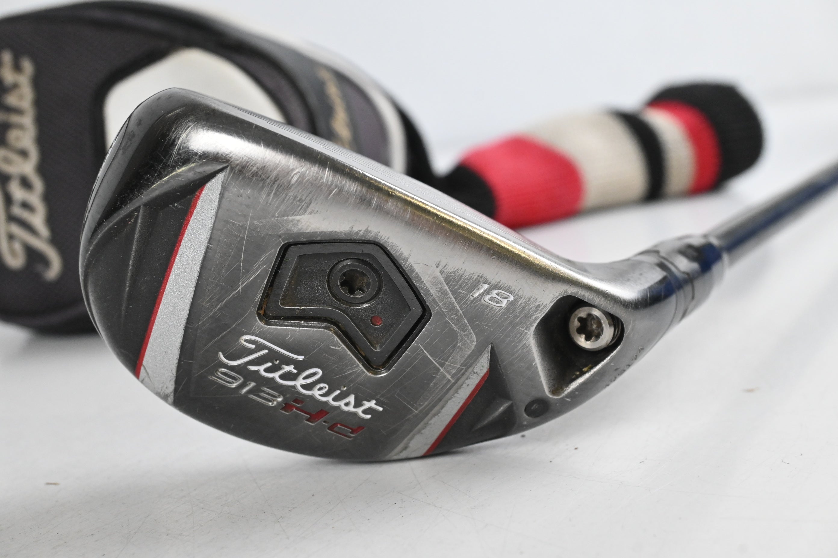 Titleist 913H.d #2 Hybrid / 18 Degree / Stiff Flex Diamana D+92 Shaft