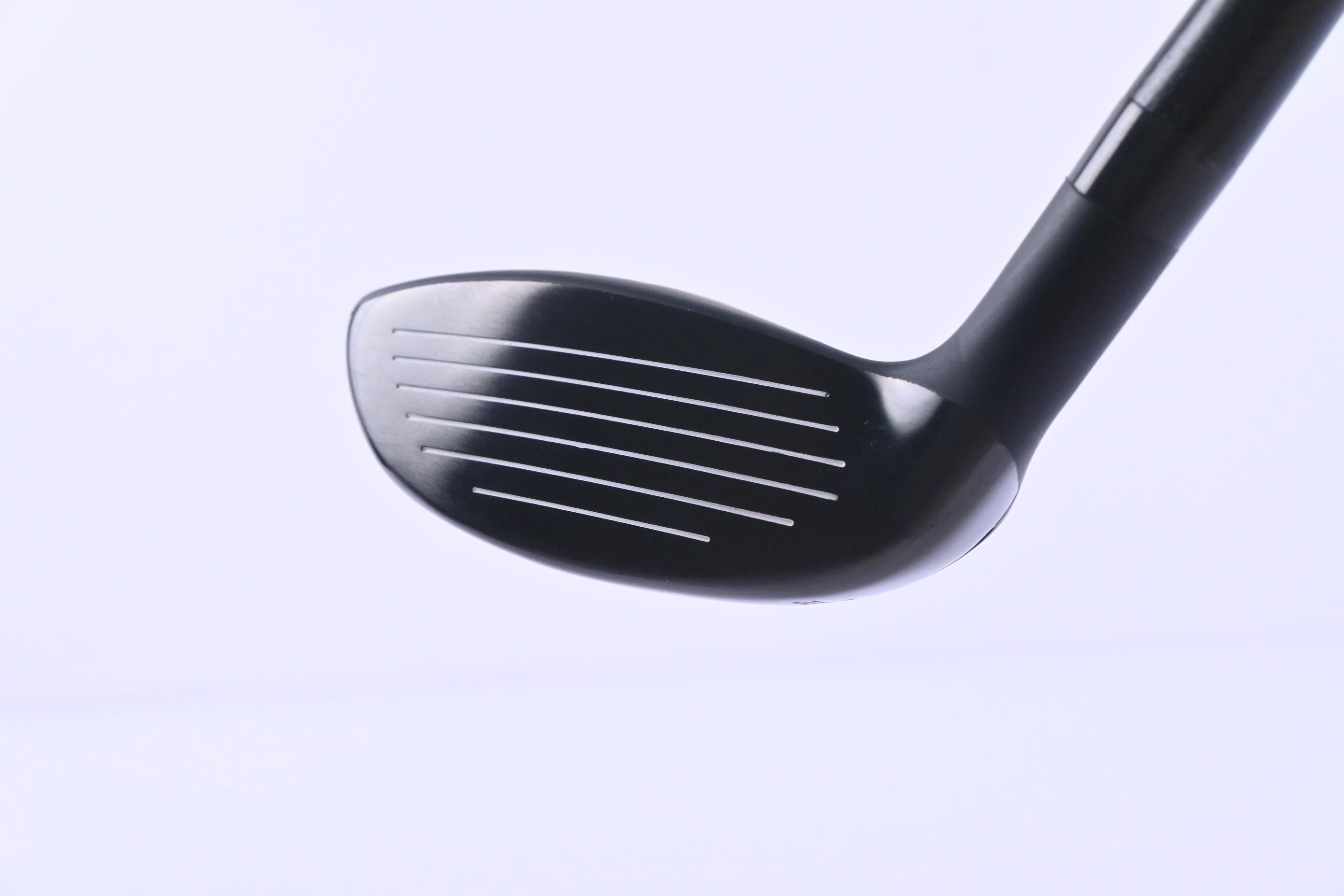 Tour Edge Hot Launch E524 #4 Hybrid / 22 Degree / Regular Flex Helium Black 55