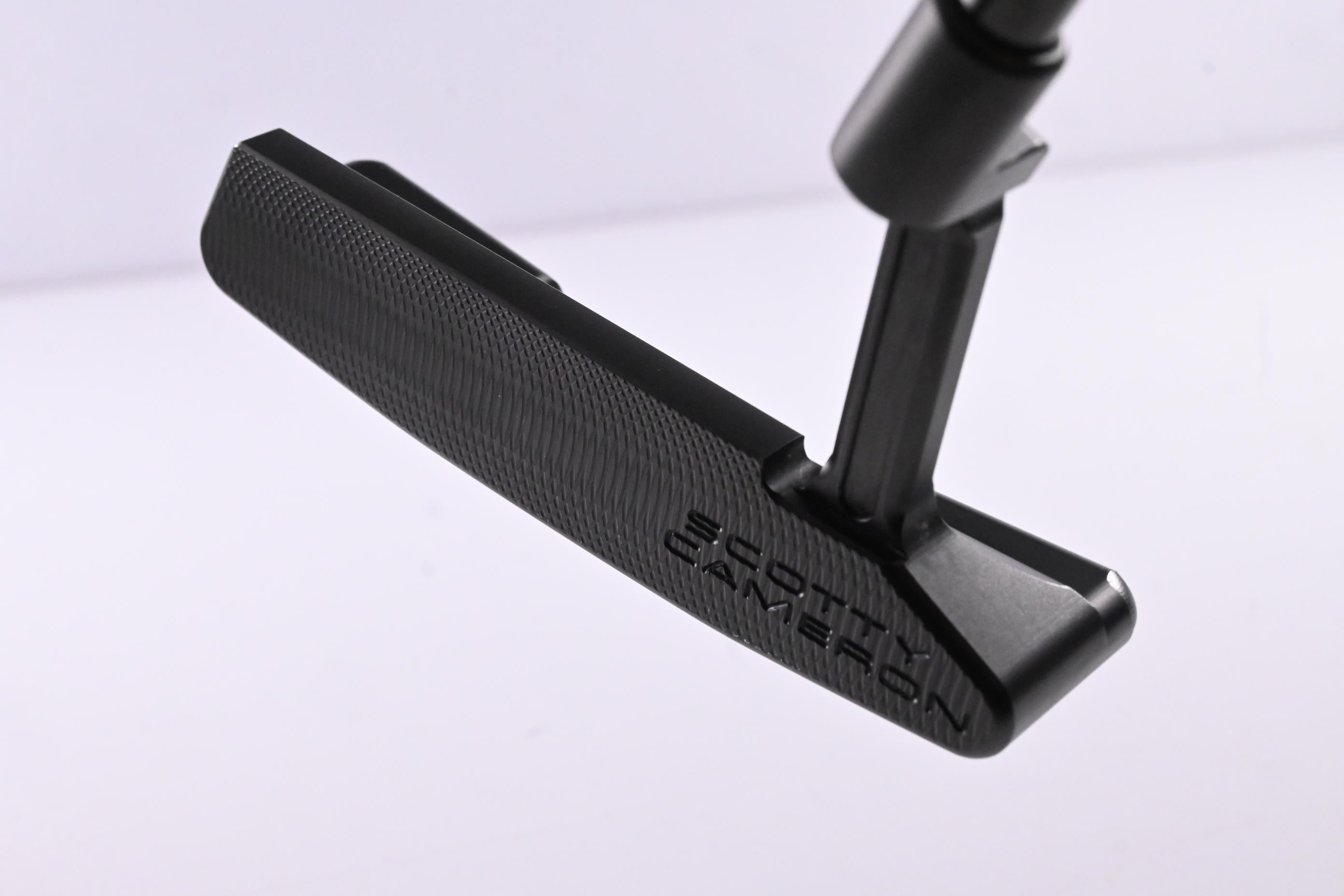 Scotty Cameron B3 Triple Black Design LTD Newport 2 Putter / 33 Inch