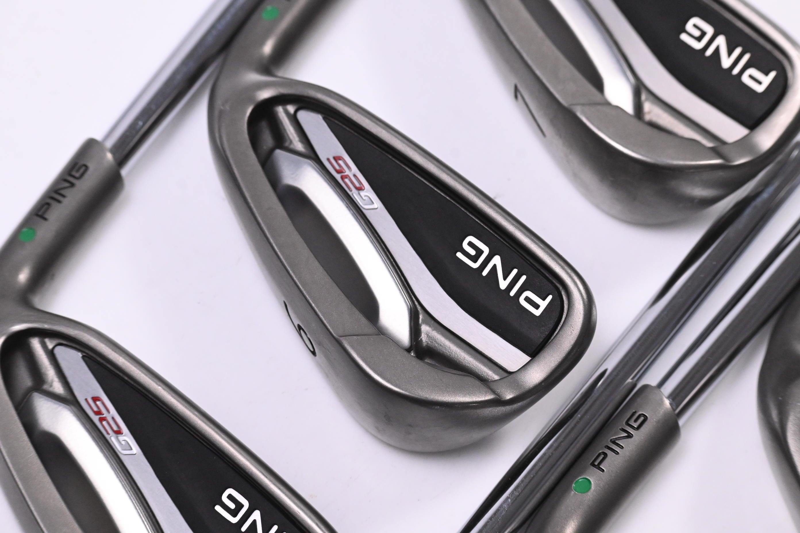 Ping G25 Irons / 5-PW+SW / Green Dot / Regular Flex Ping CFS Shafts
