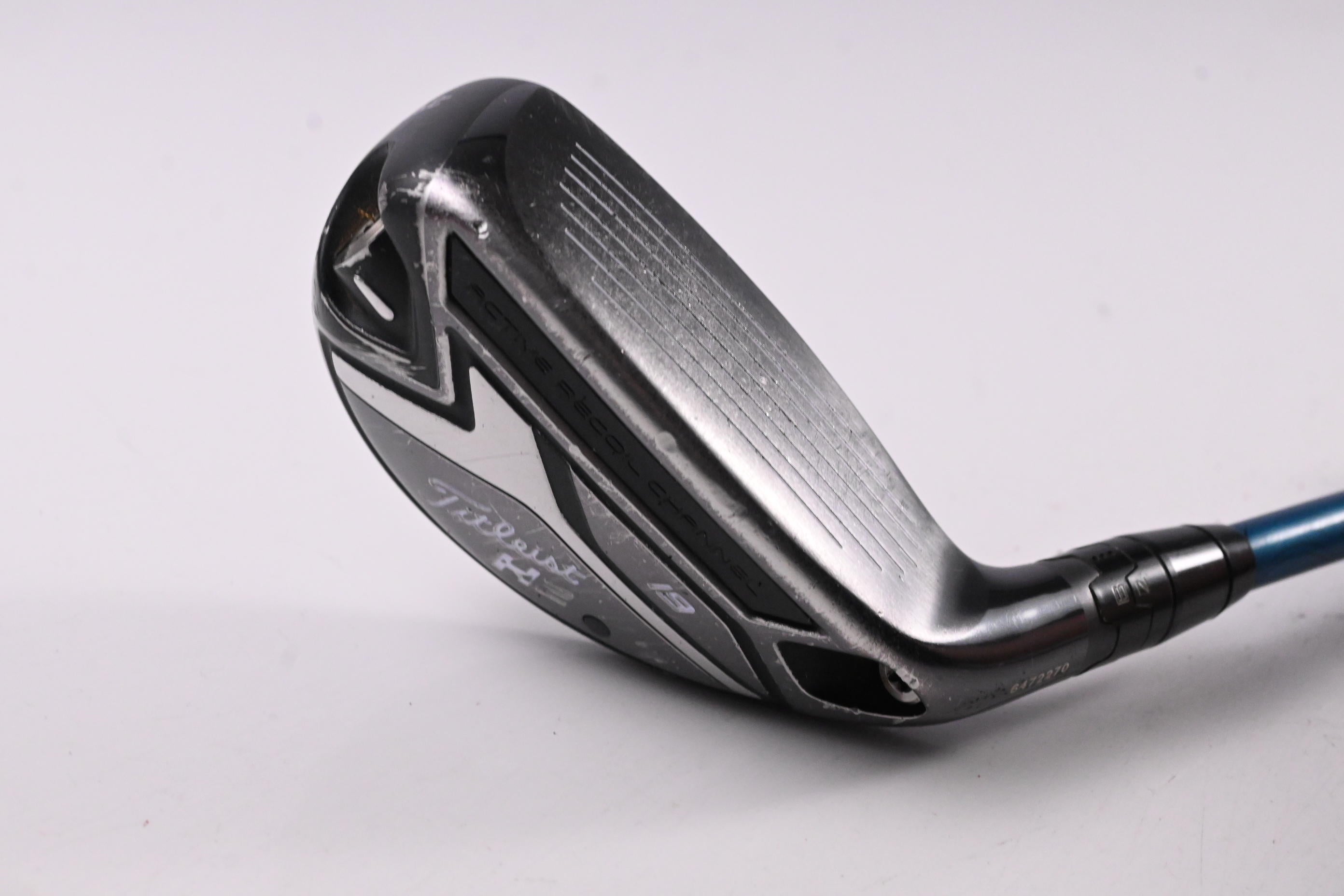Titleist 818 H2 #3 Hybrid / 19 Degree / Stiff Flex Evenflow Blue 85 Shaft