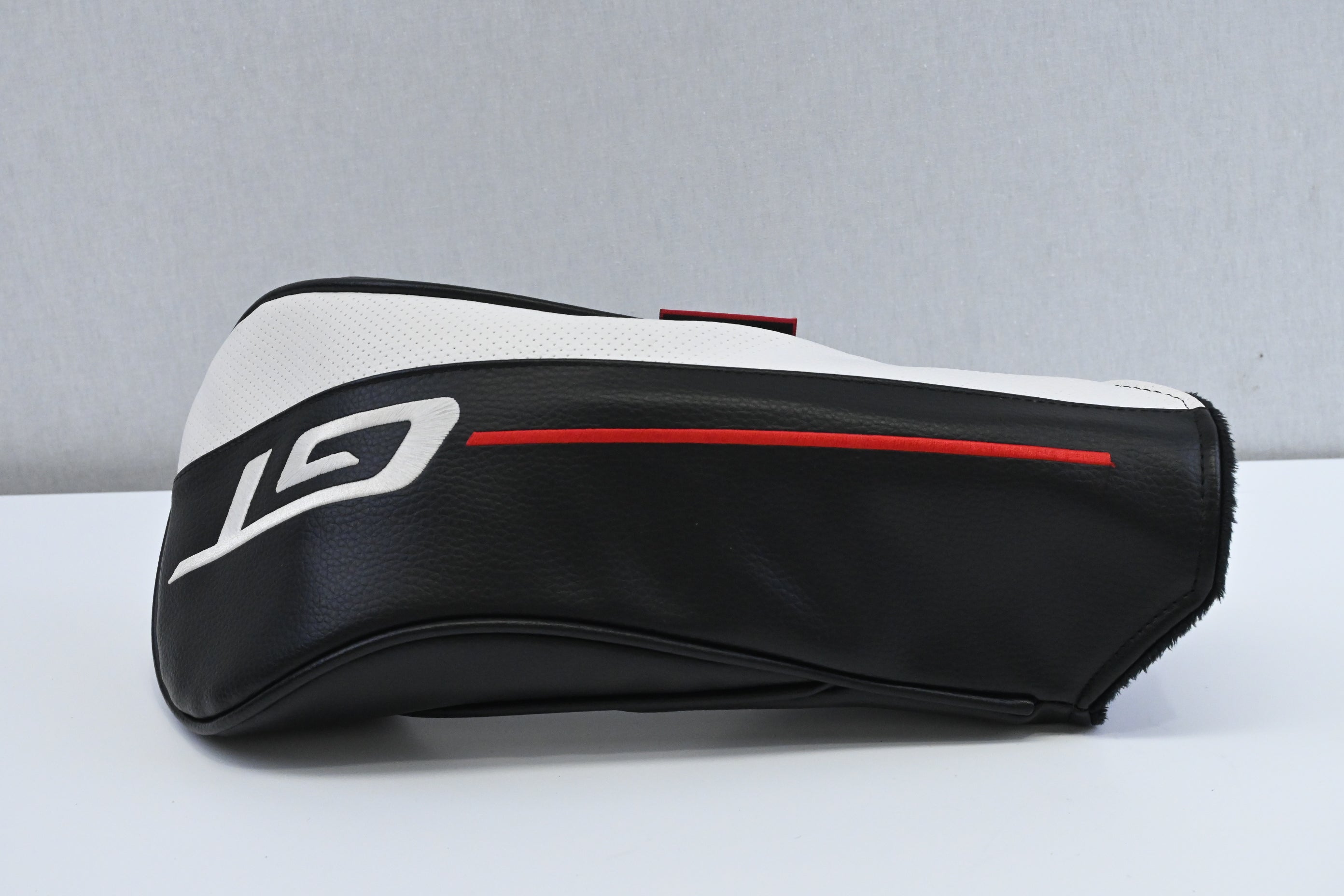Titleist GT1 Driver / 10 Degree / Regular Flex Project X Denali Red 50 Shaft