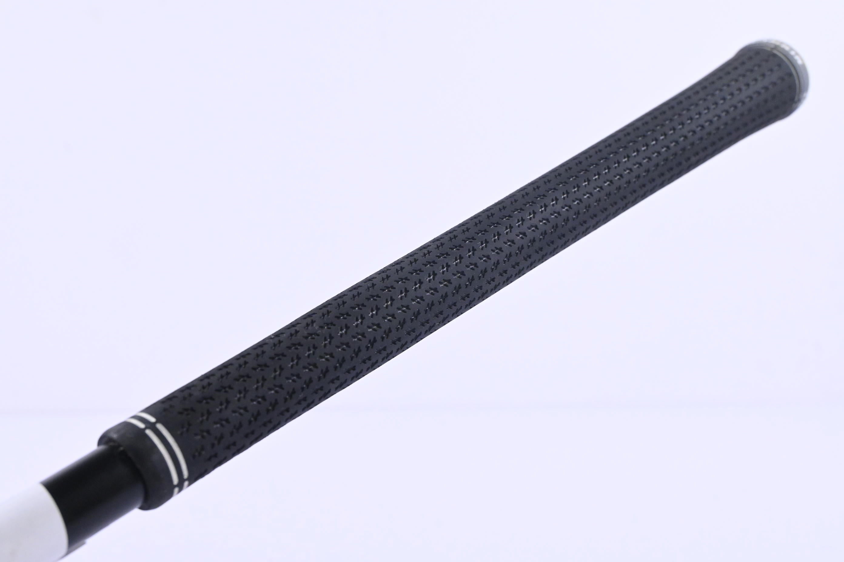 Tour Edge Hot Launch E524 #4 Hybrid / 22 Degree / Regular Flex Helium Black 55