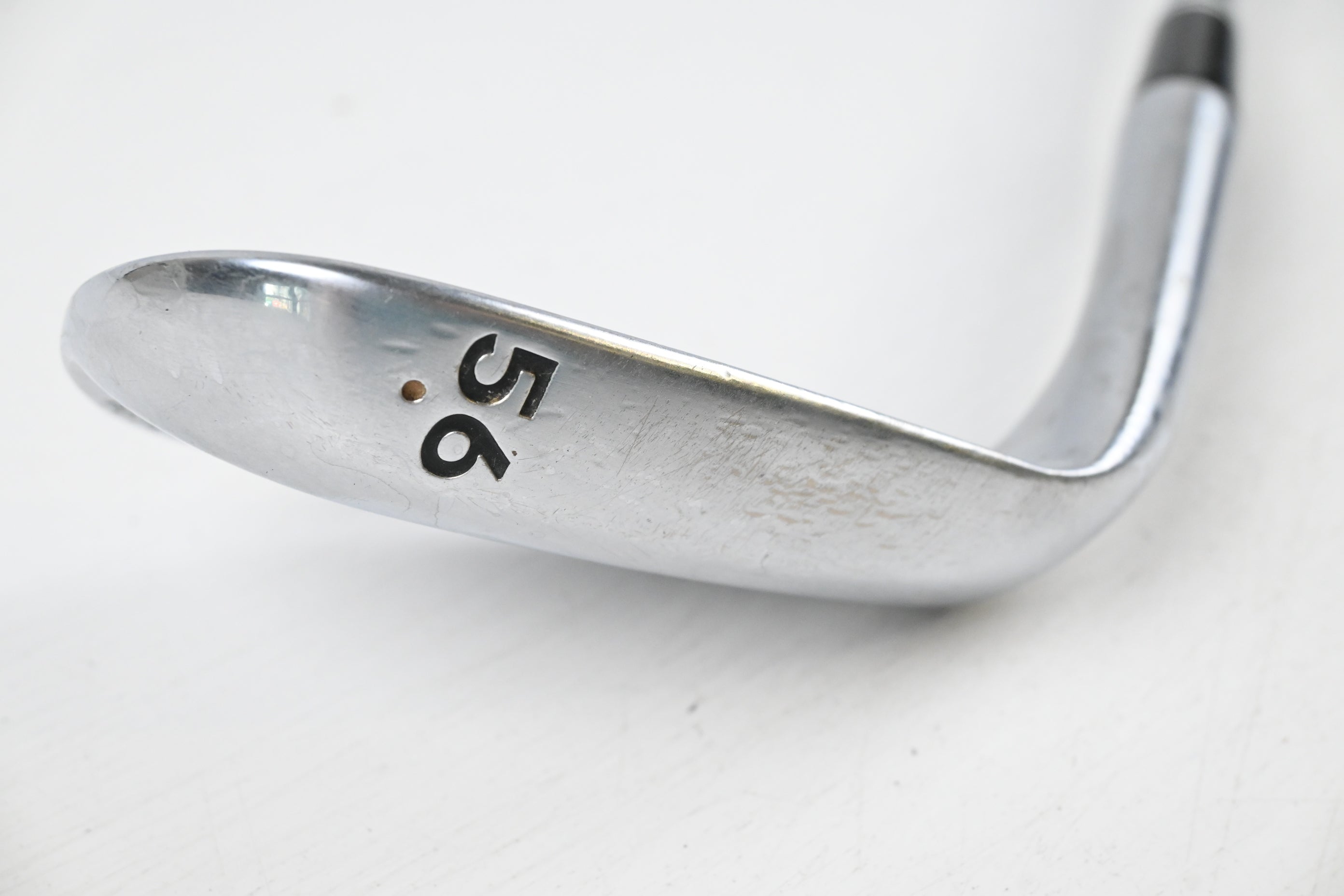 Cleveland 588 RTX 2.0 Sand Wedge / 56 Degree / Wedge Flex Dynamic Gold Shaft