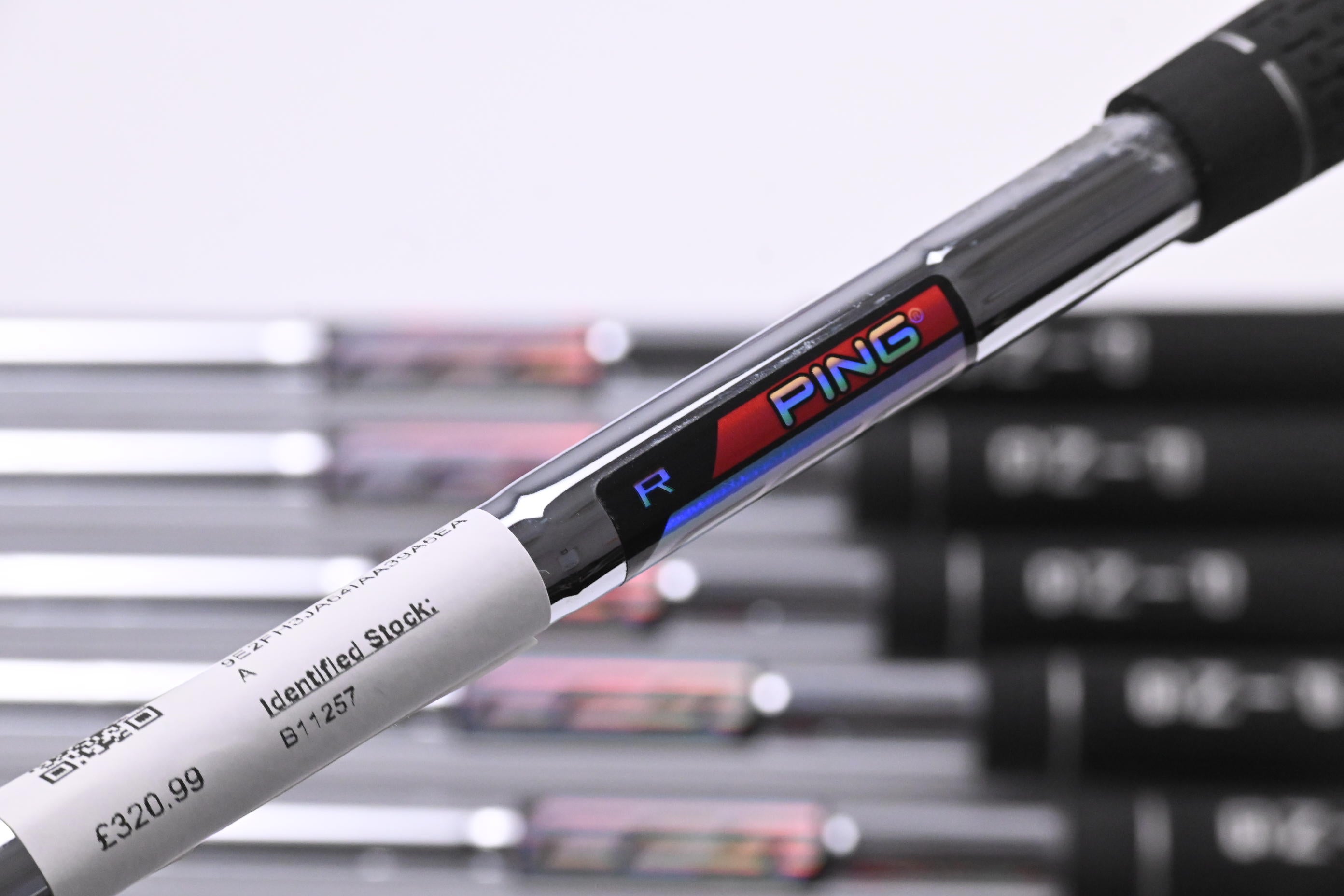 Ping G25 Irons / 5-PW+SW / Green Dot / Regular Flex Ping CFS Shafts