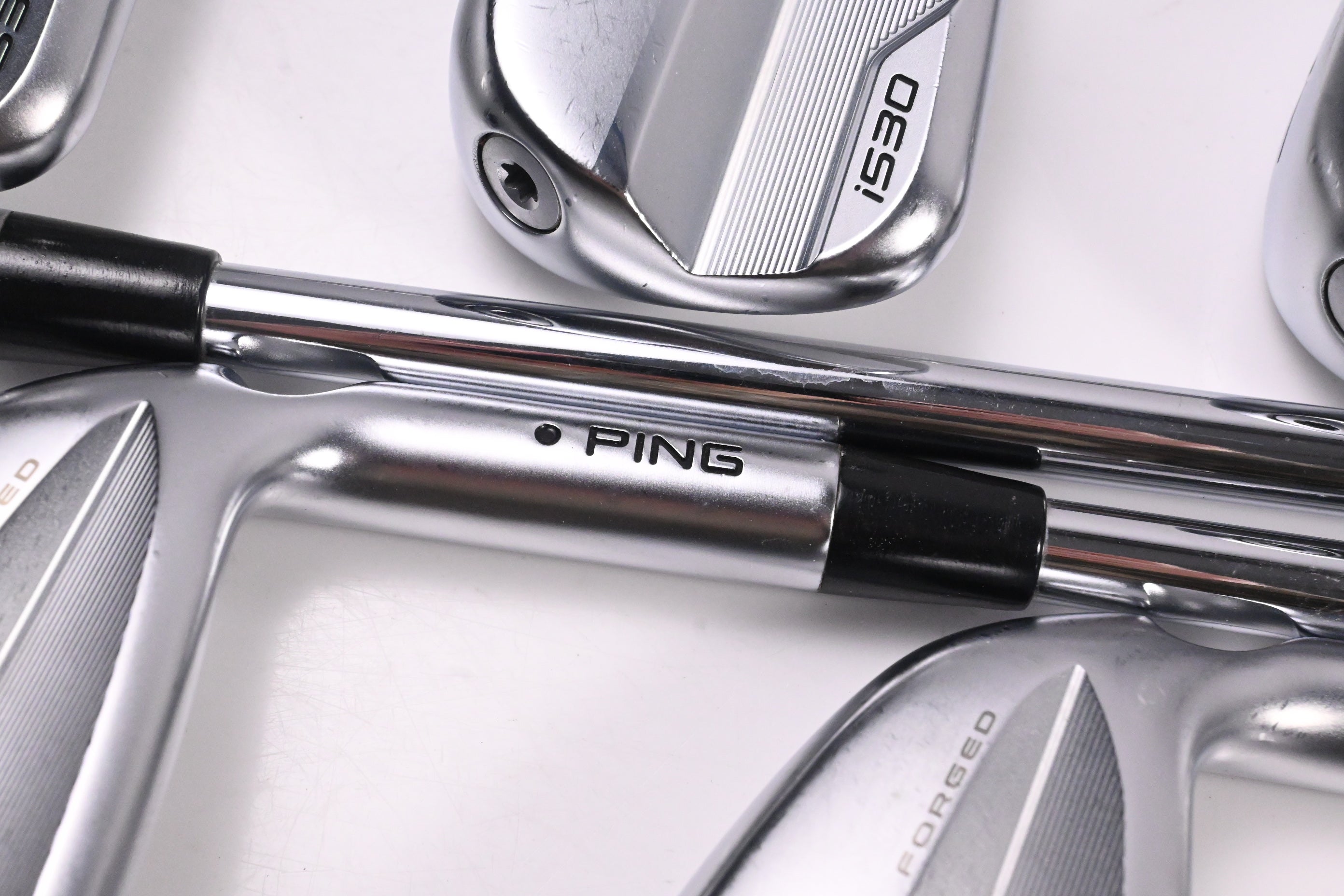 Ping i530 Irons / 5-PW+UW / Black Dot / Stiff Flex N.S.Pro Modus3 Tour 105