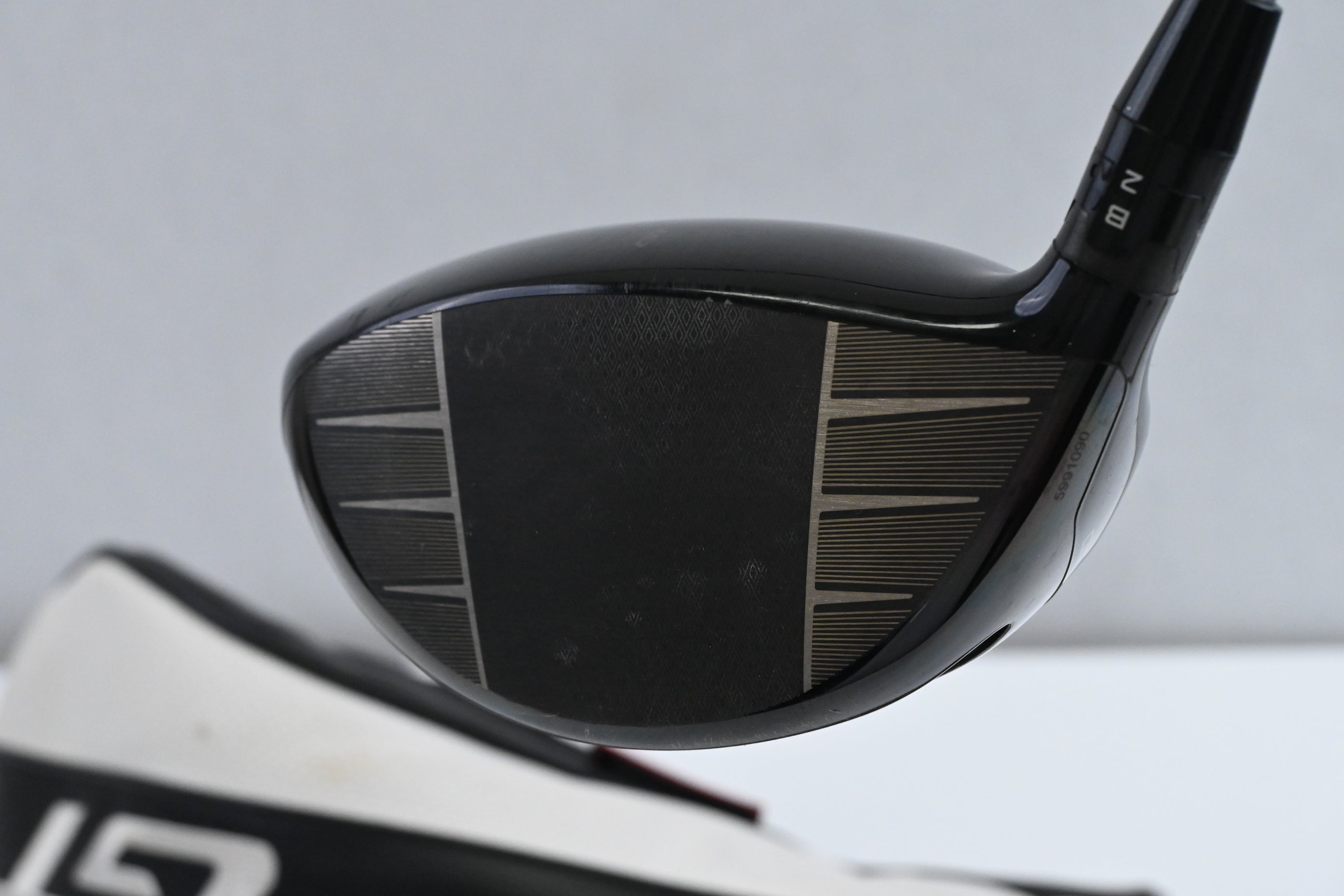 Titleist GT3 Driver / 8 Degree / Regular Flex Fujikura AirSpeeder 40 Shaft