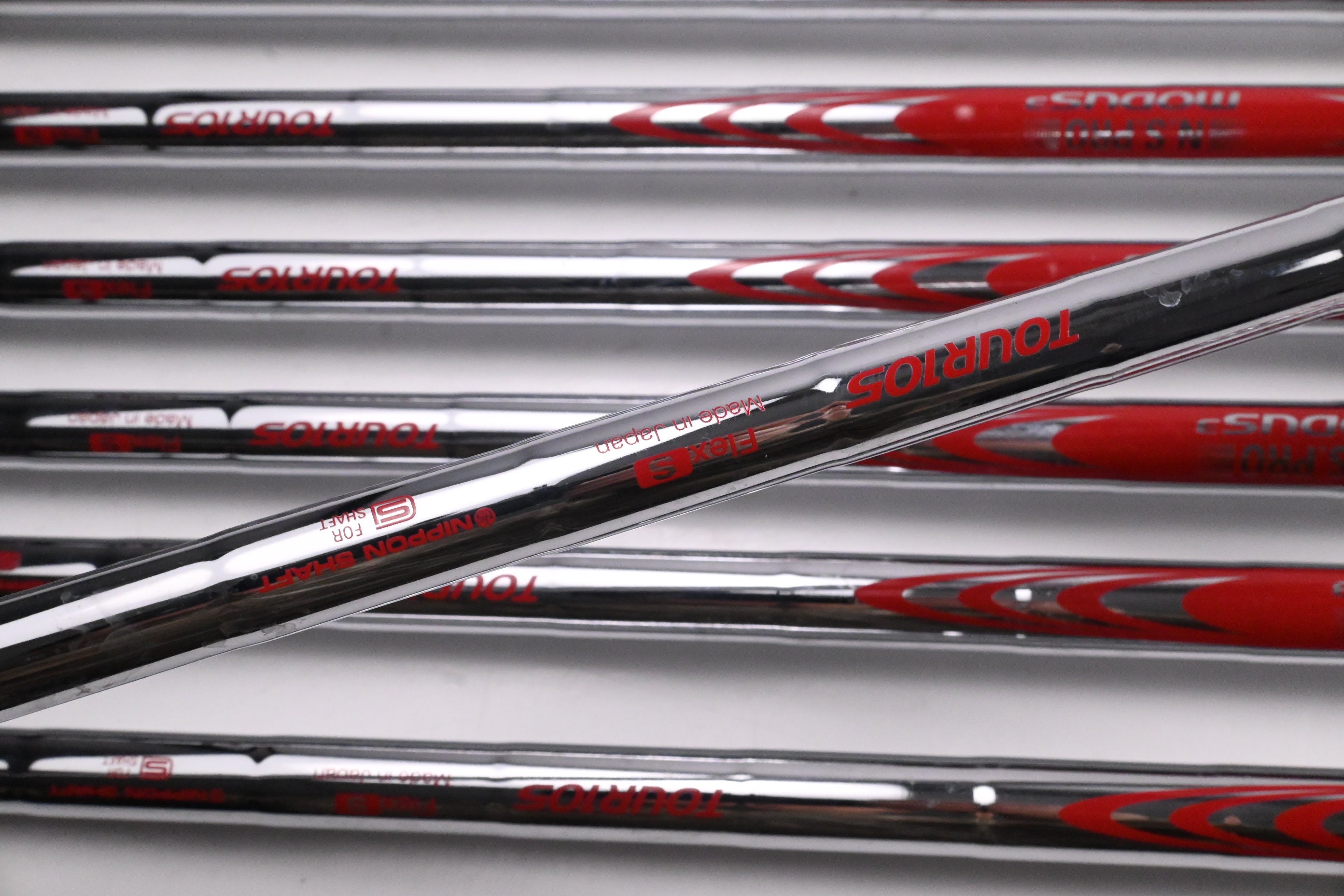 Ping i530 Irons / 5-PW+UW / Black Dot / Stiff Flex N.S.Pro Modus3 Tour 105