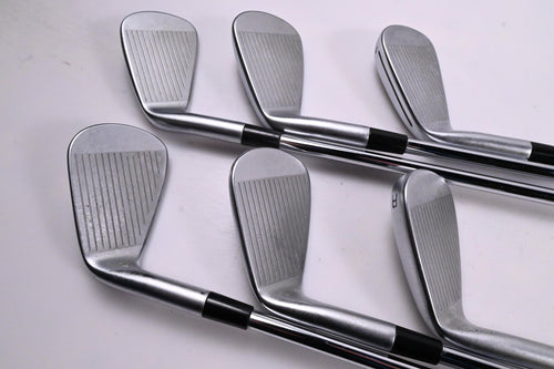 Taylormade P770 2023 Irons / 6-PW+GW / Regular Flex Elevate MPH 95 Shafts