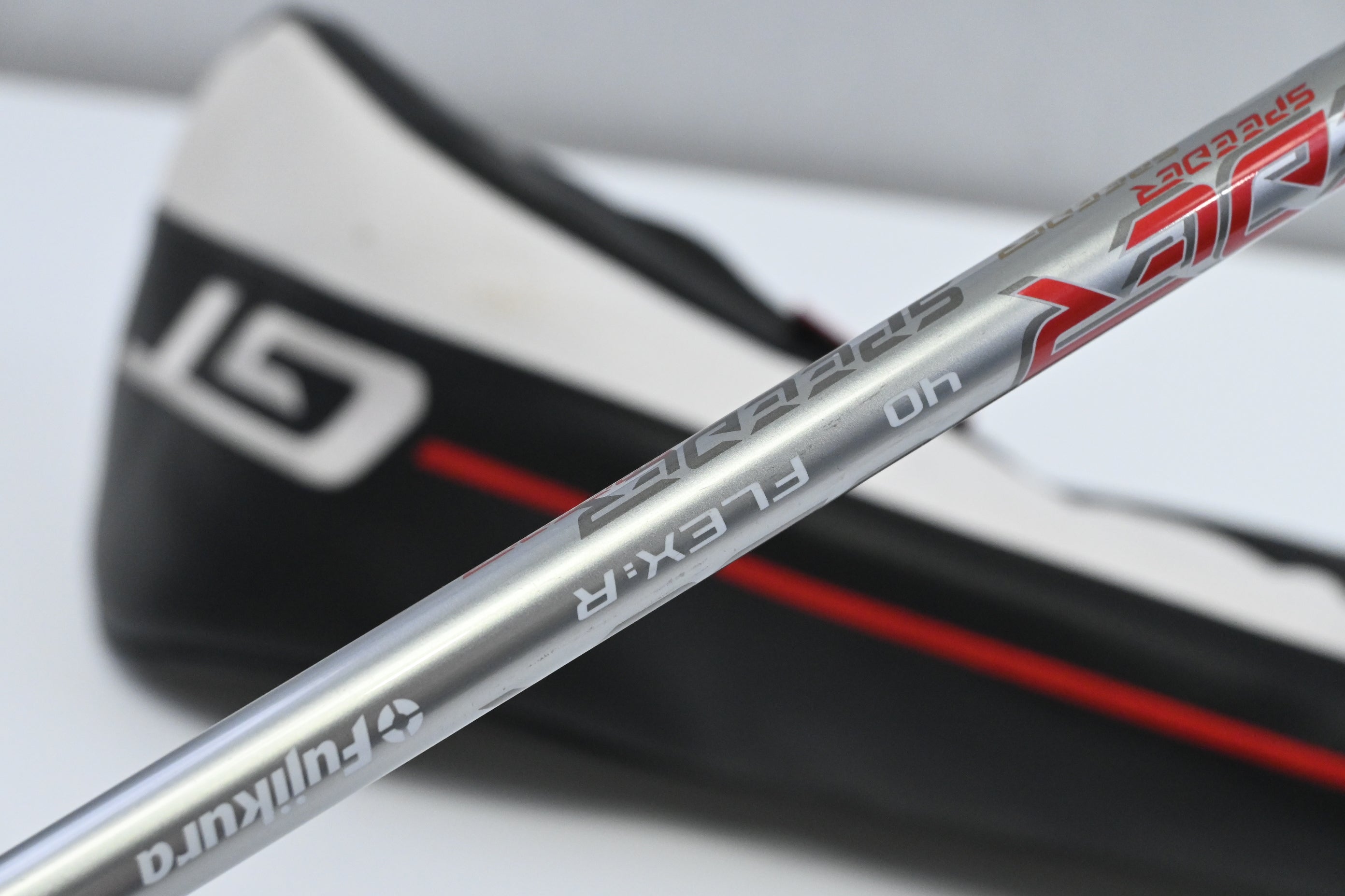 Titleist GT3 Driver / 8 Degree / Regular Flex Fujikura AirSpeeder 40 Shaft