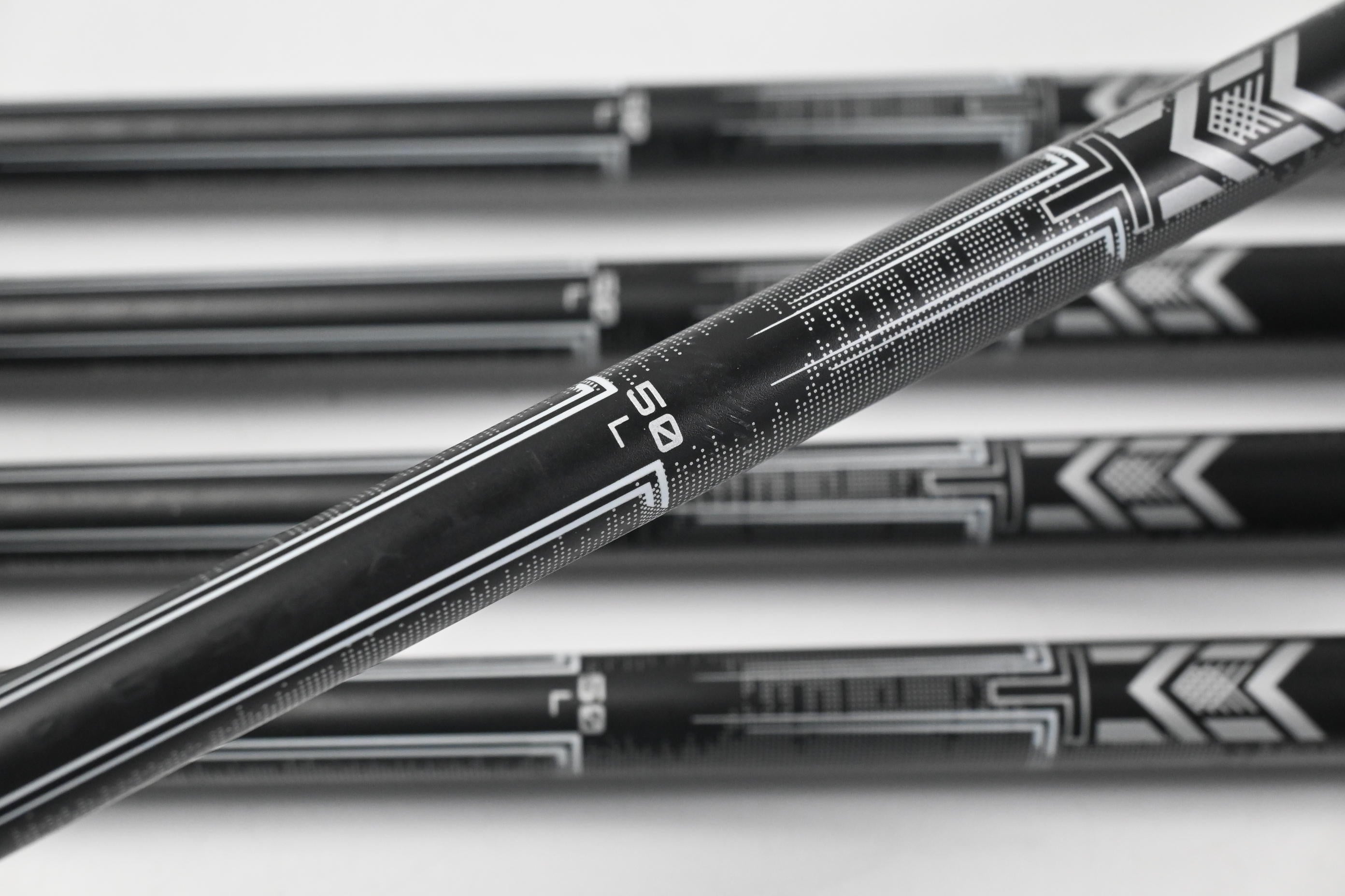 Ladies PXG 0211 XCOR2 Irons / 7-PW+GW / Ladies Flex MMT Black 80 Shafts