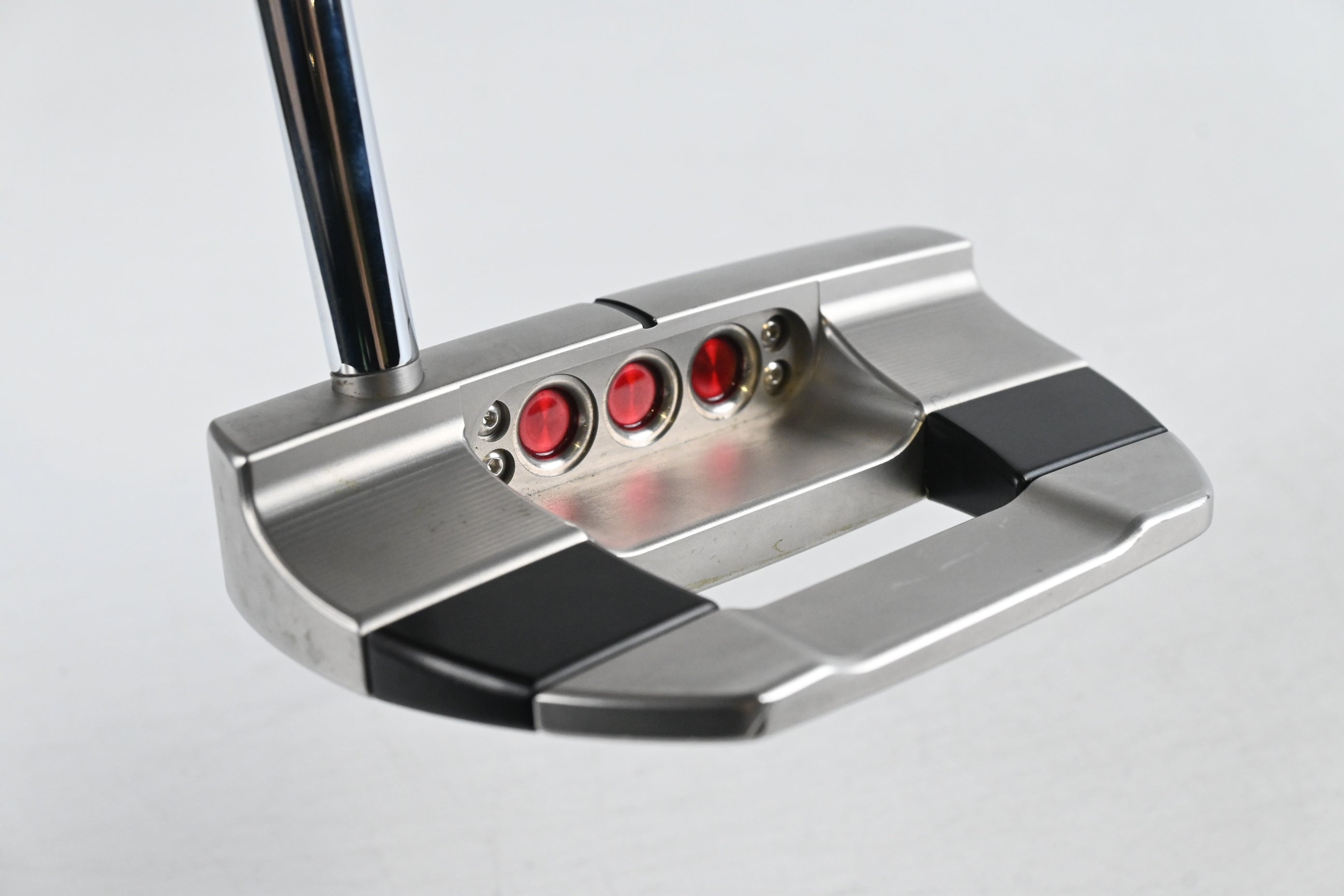 Scotty Cameron 2025 Studio Style Fastback Putter / 38 Inch