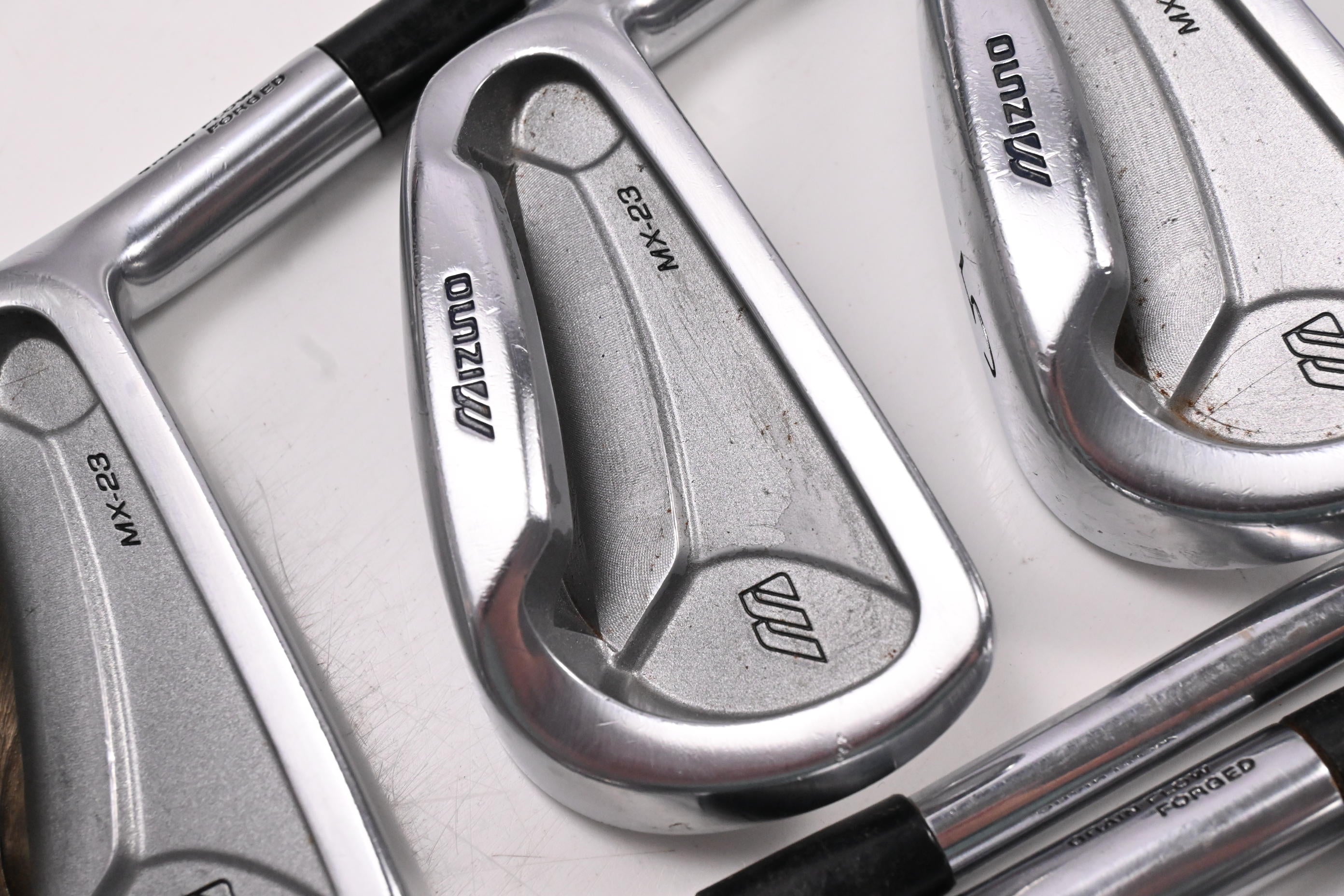 Mizuno MX-23 Irons / 3-PW / Regular Flex Dynamic Gold Shafts