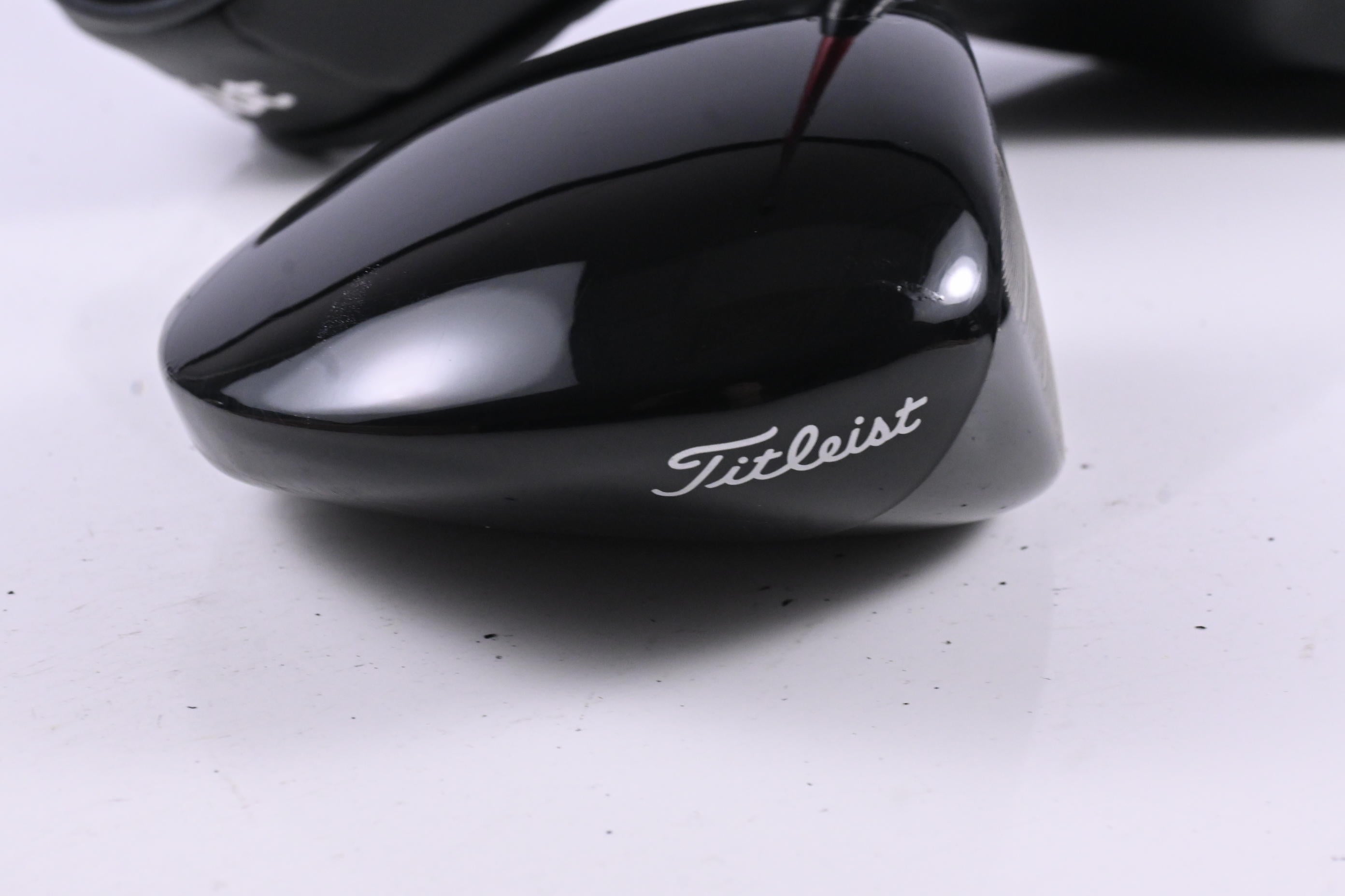 Titleist GT2 Driver / 10 Degree / Stiff Flex Project X Denali Red 50 Shaft