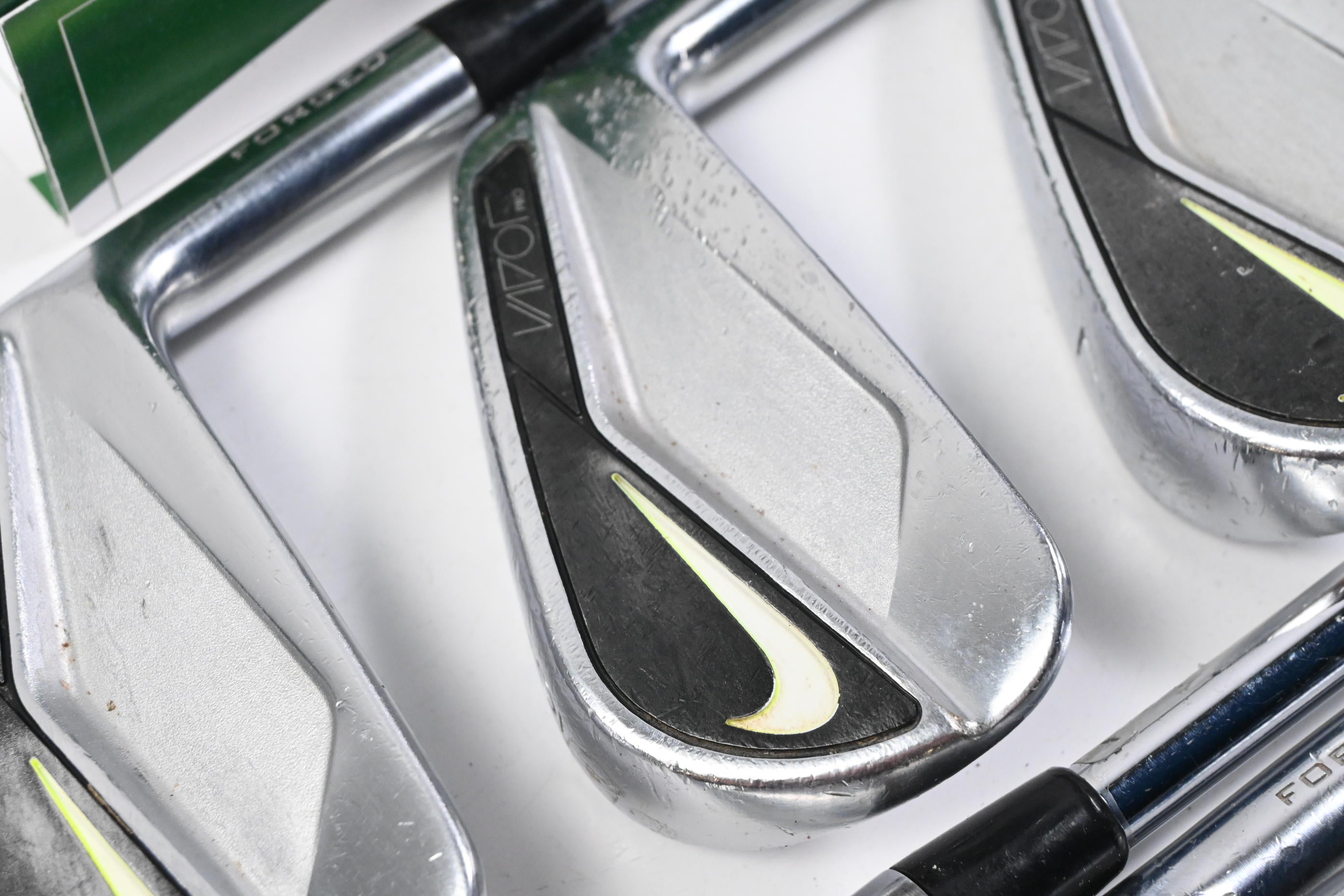Nike Vapor Pro Irons / 5-PW / Regular Flex Dynamic Gold R300 Shafts