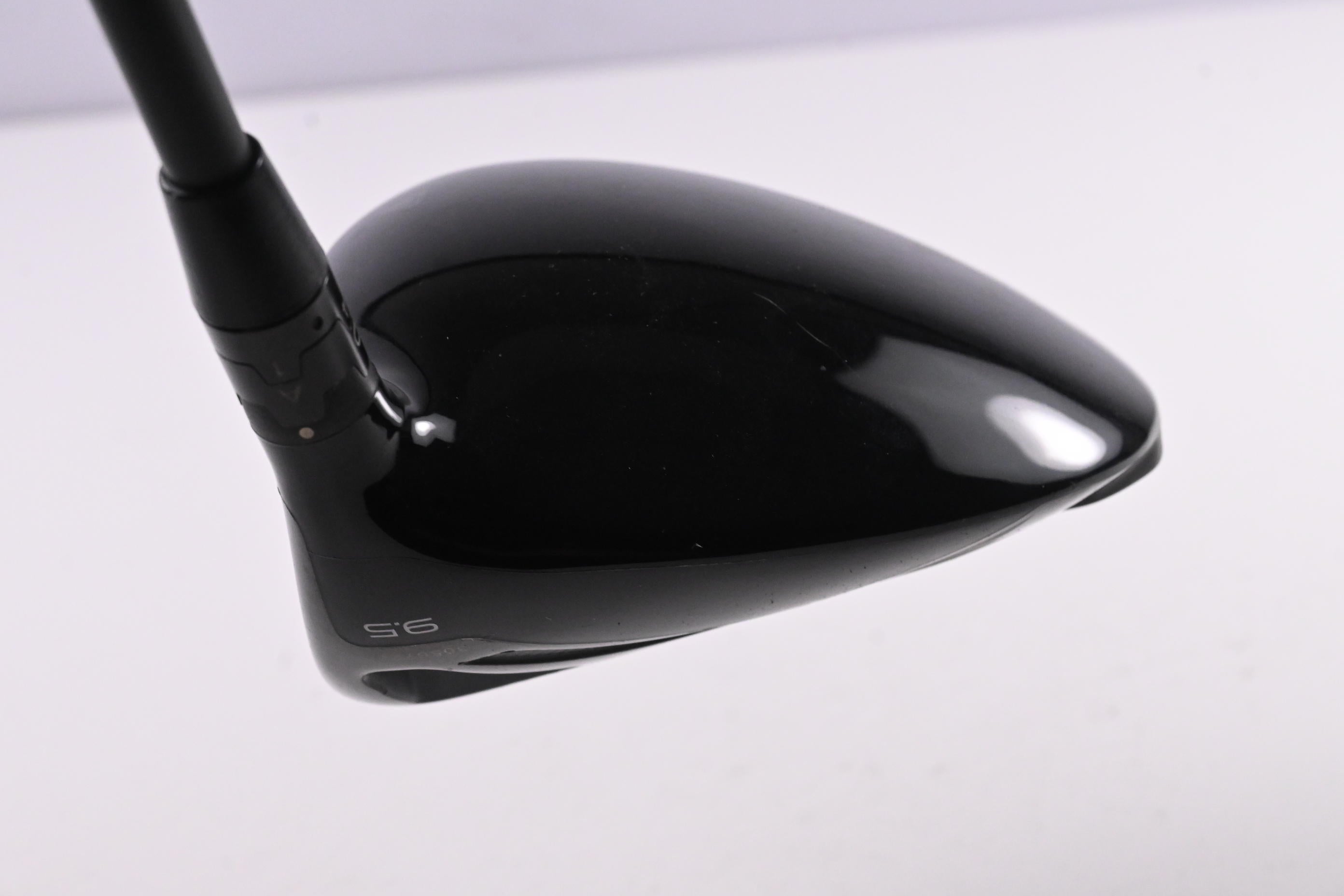 Titleist TS2 Driver / 9.5 Degree / Stiff Flex HZRDUS GEN4 Red CB 50 Shaft