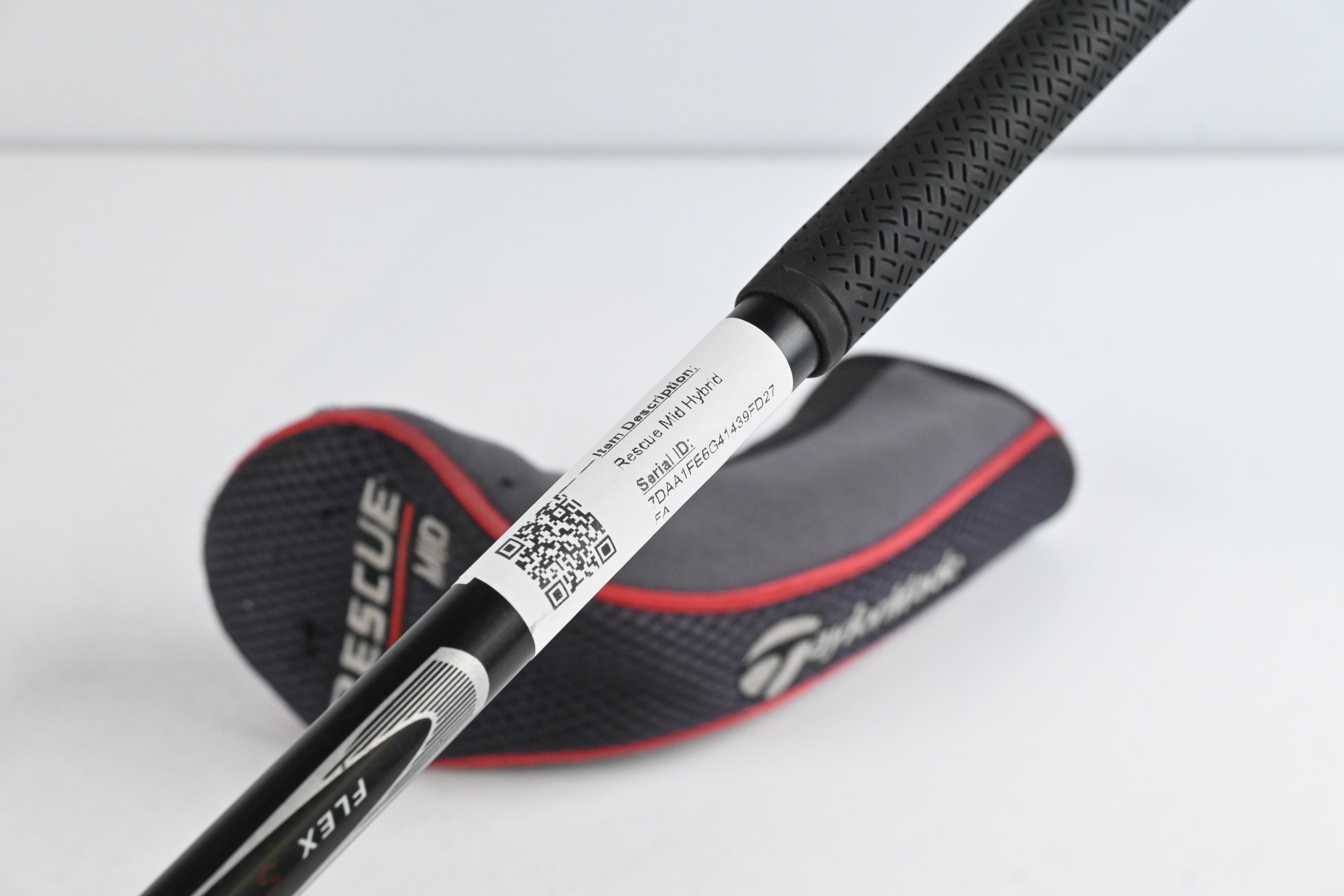 Taylormade Rescue Mid #3 Hybrid / 19 Degree / Stiff Flex Taylormade Shaft